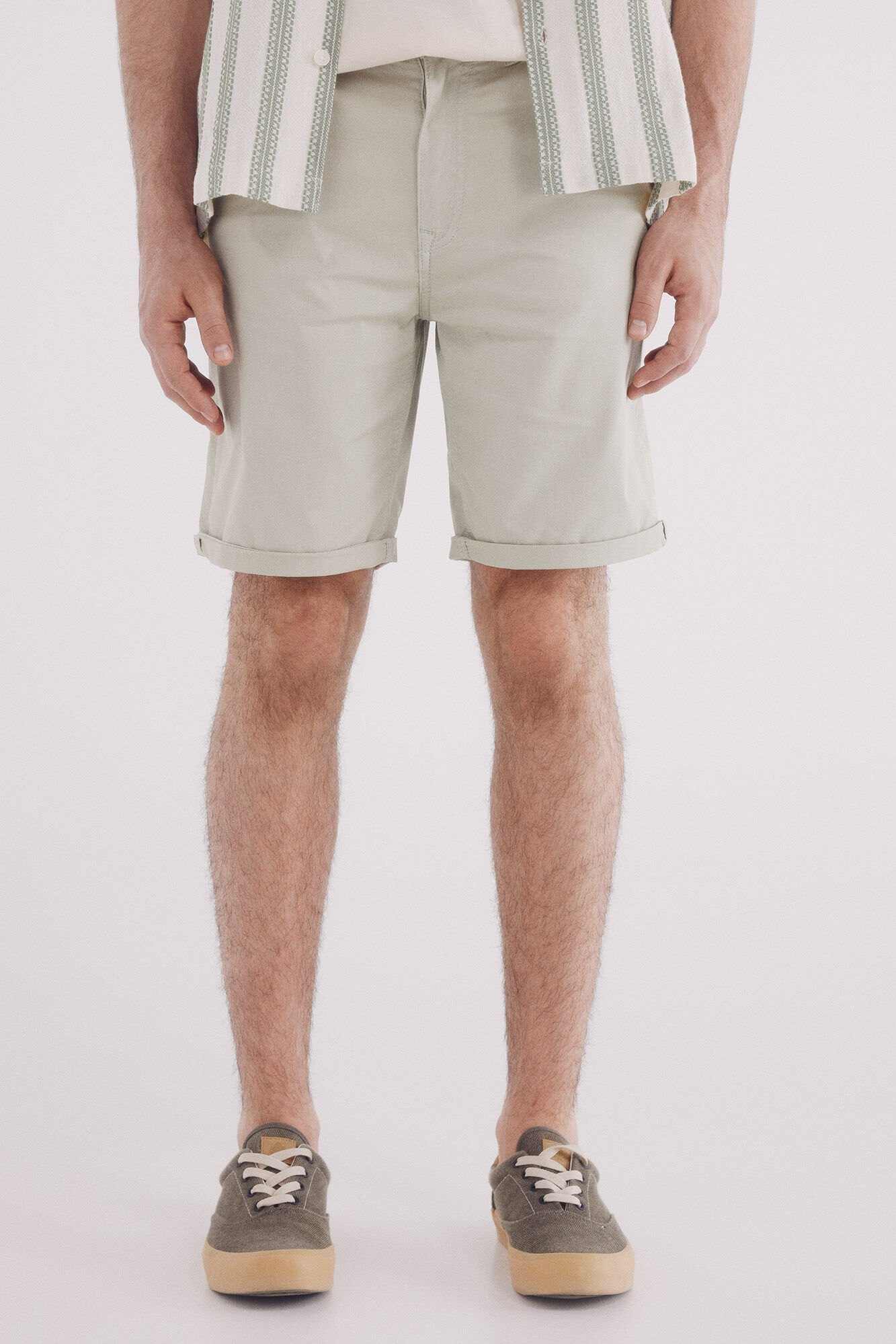Springfield Bermuda color ligera lavada slim fit