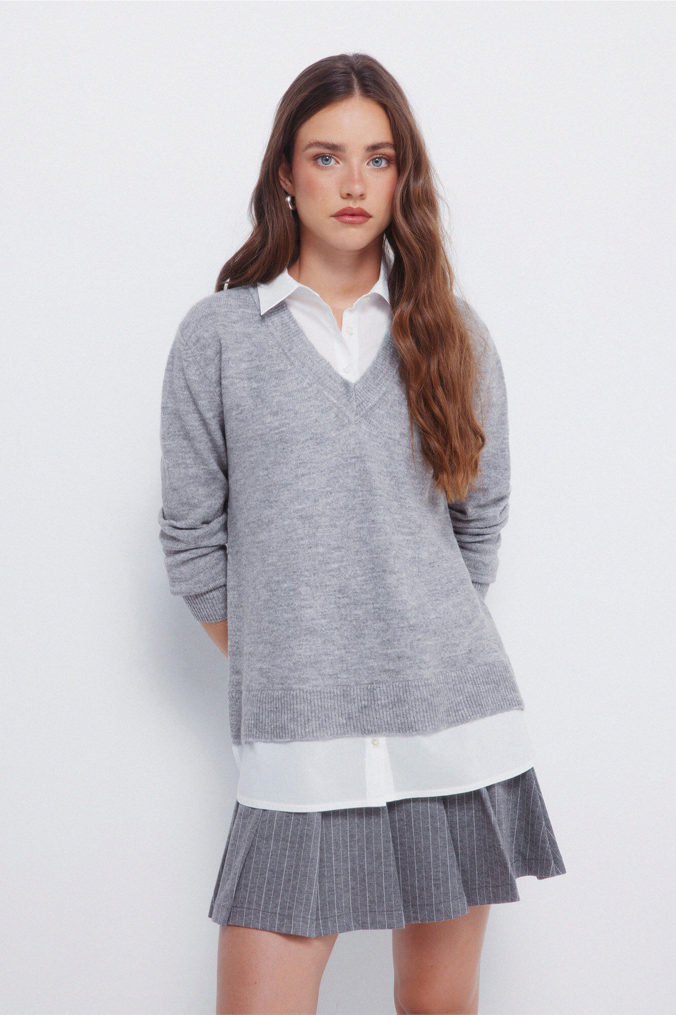 Springfield Su&eacute;ter combinado camisero gris