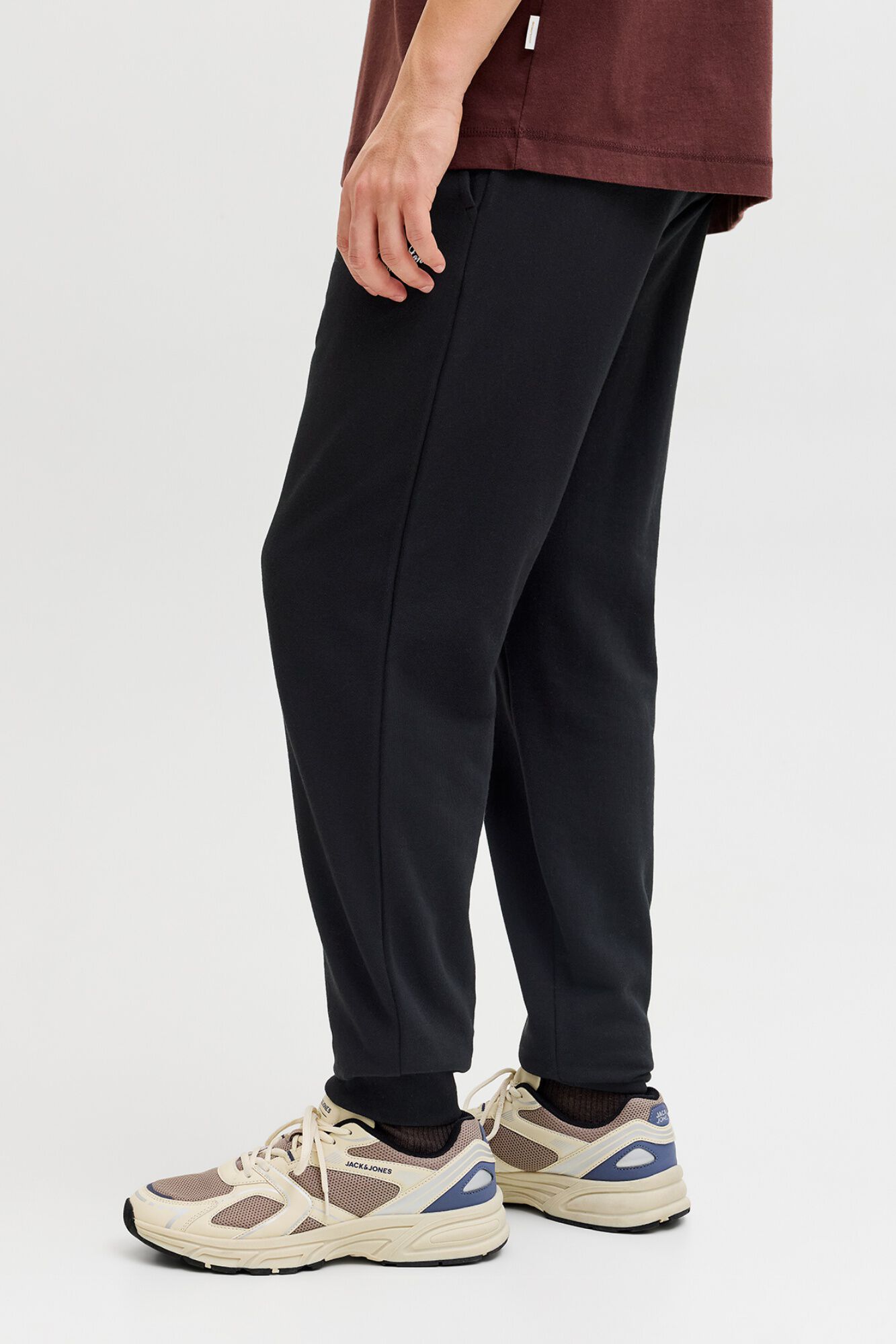 Jack & Jones Pantal&oacute;n jogger con logo negro