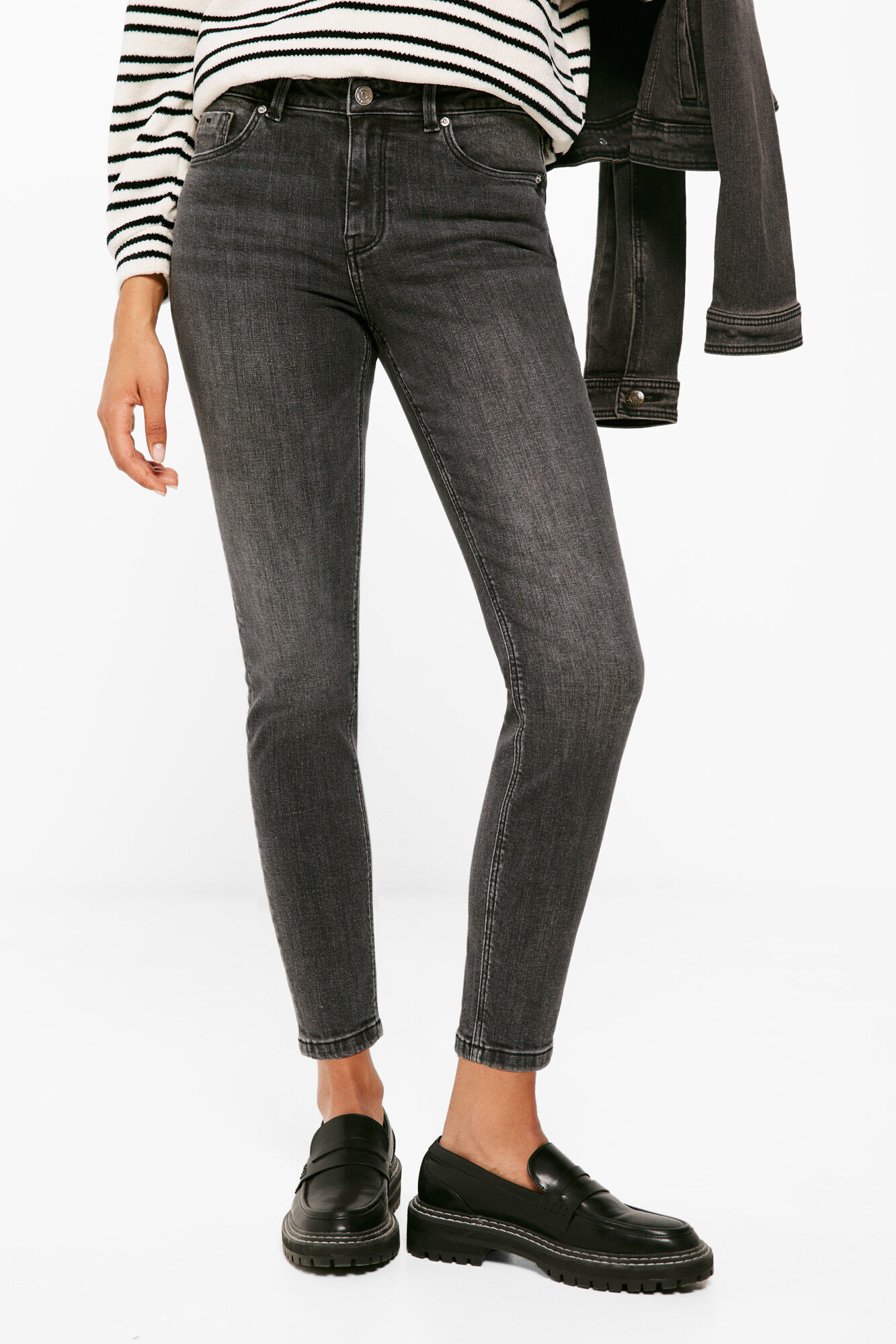Springfield Jeans Slim Cropped Lavado Sostenible