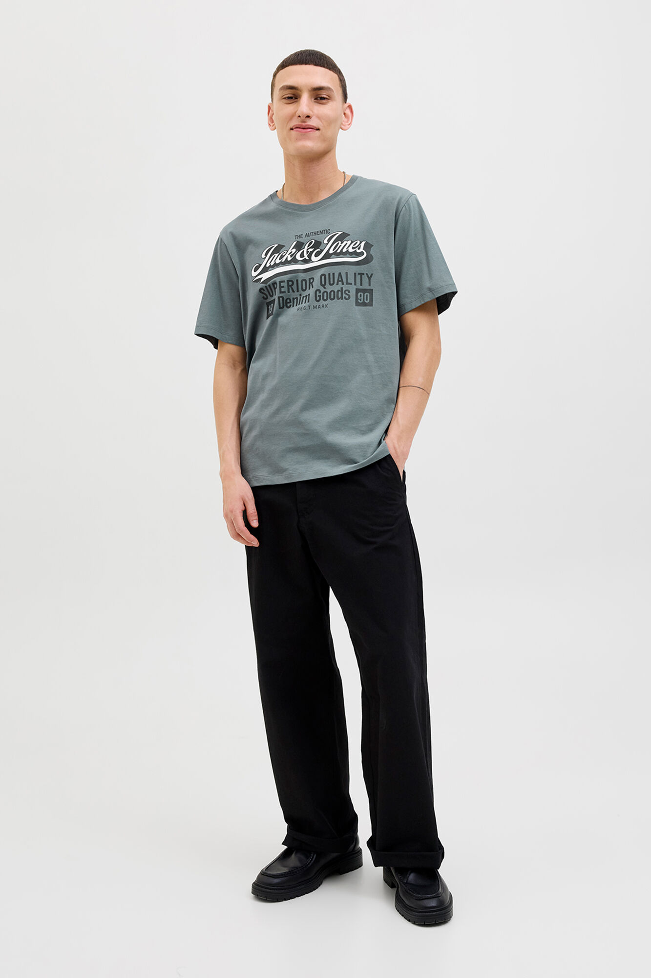 Jack & Jones Playera con logo grande gris