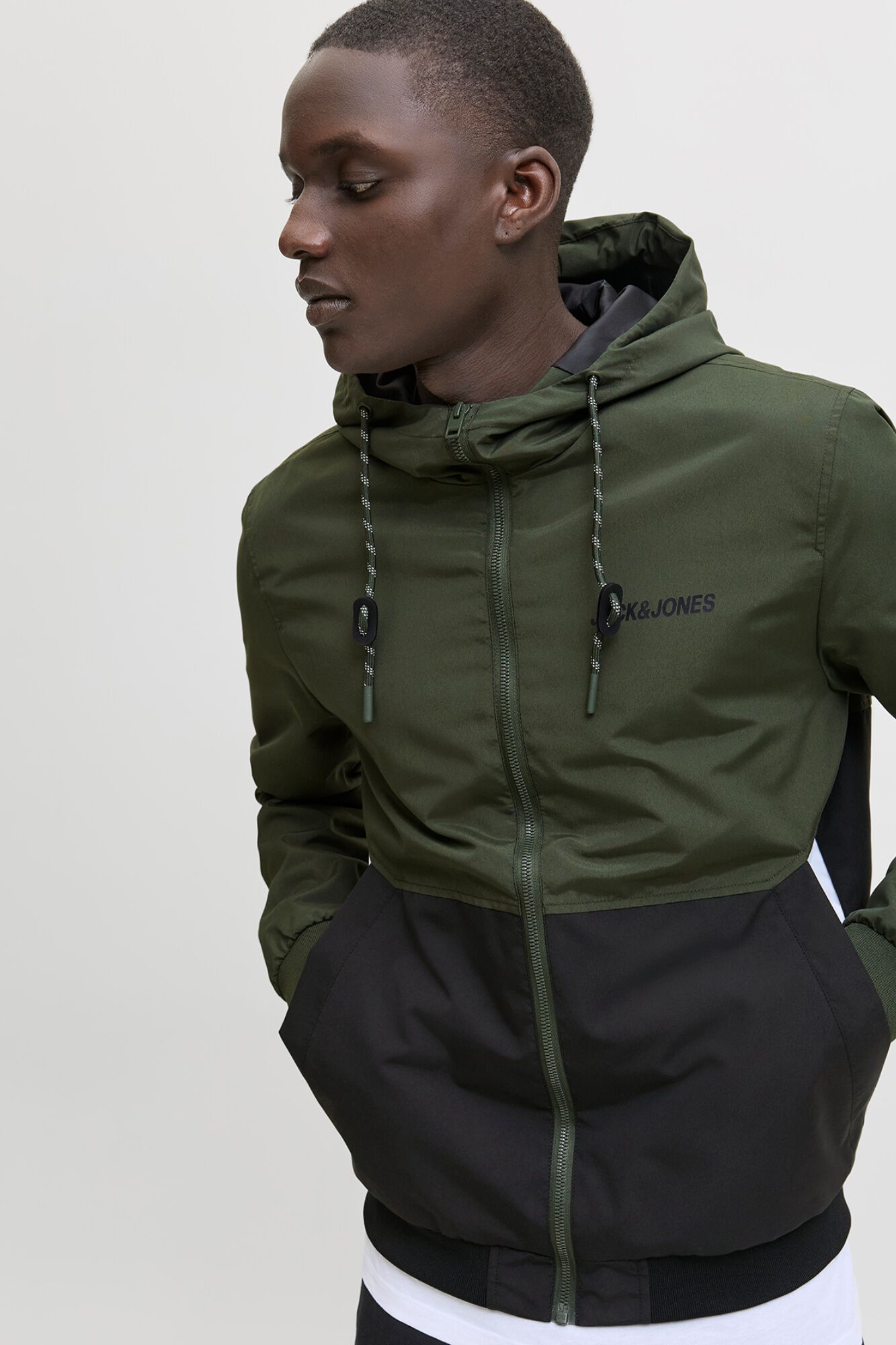 Jack & Jones Chamarra ligera con capucha