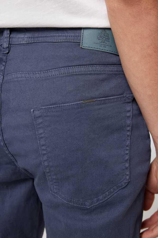 Springfield Pantalón 5 bolsillos color regular lavado azul medio