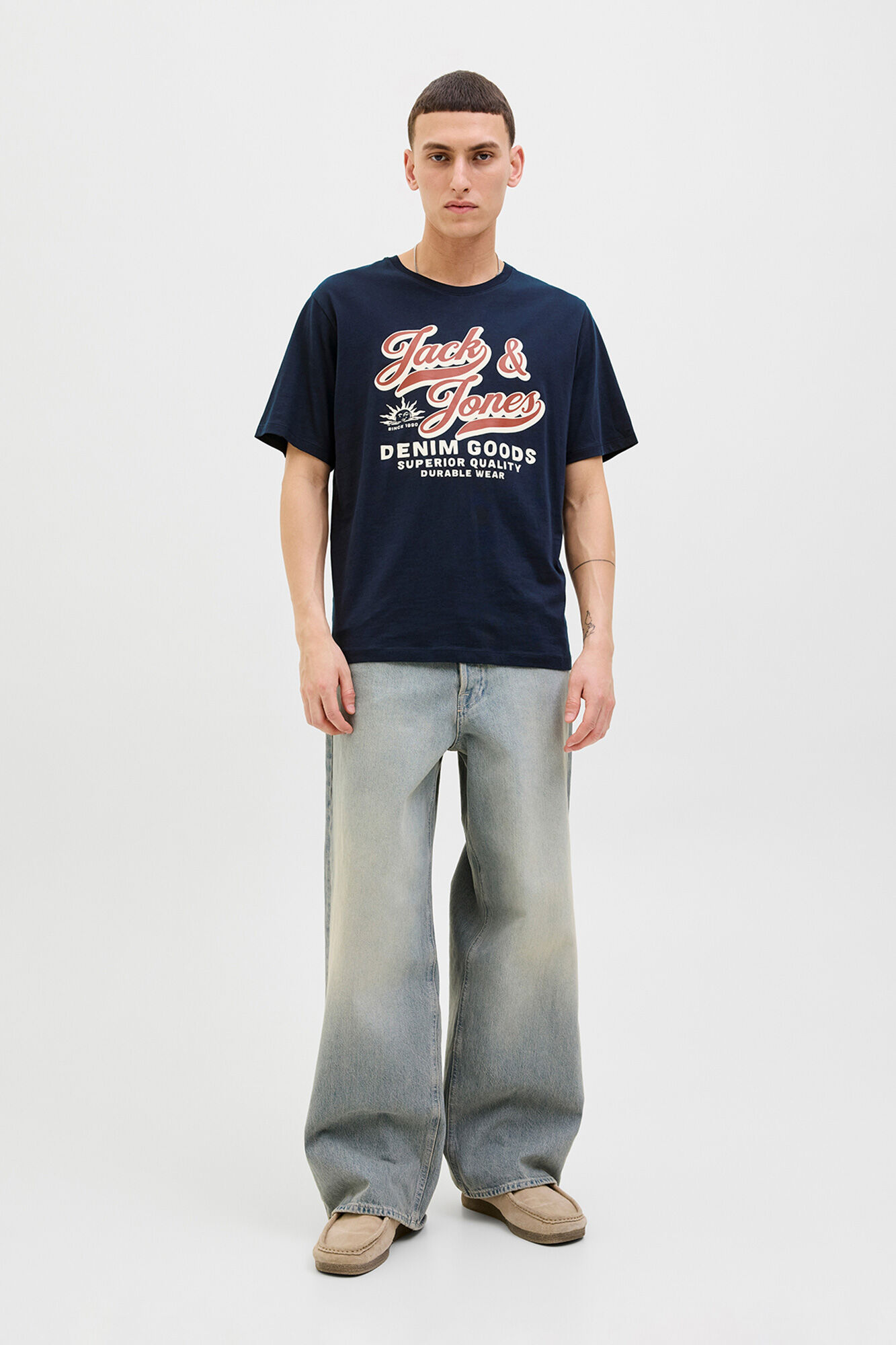 Jack & Jones Playera con logo grande marino