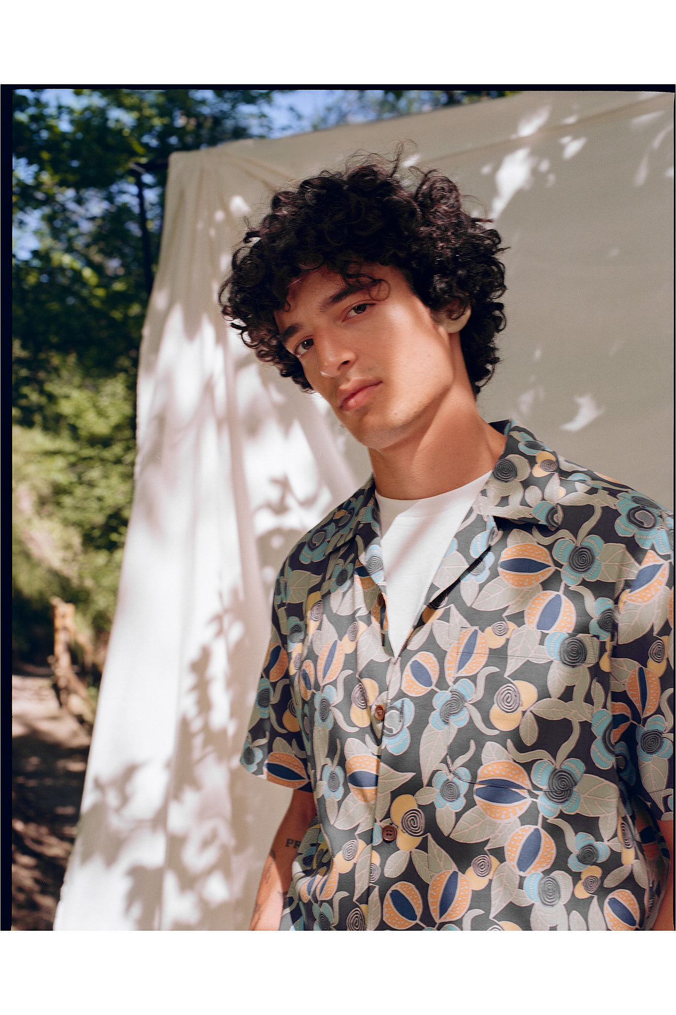 Springfield Camisa de manga corta estampado "Roots Studio" negro