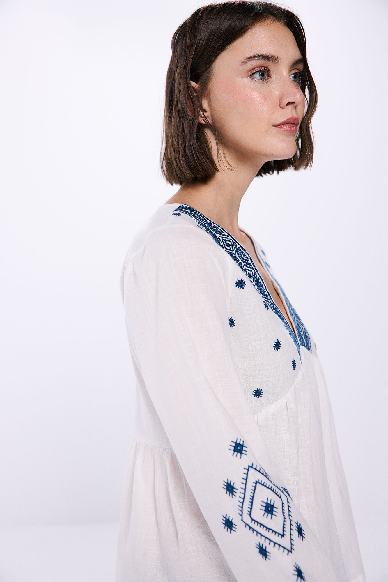 Springfield Blusa bordados  natural