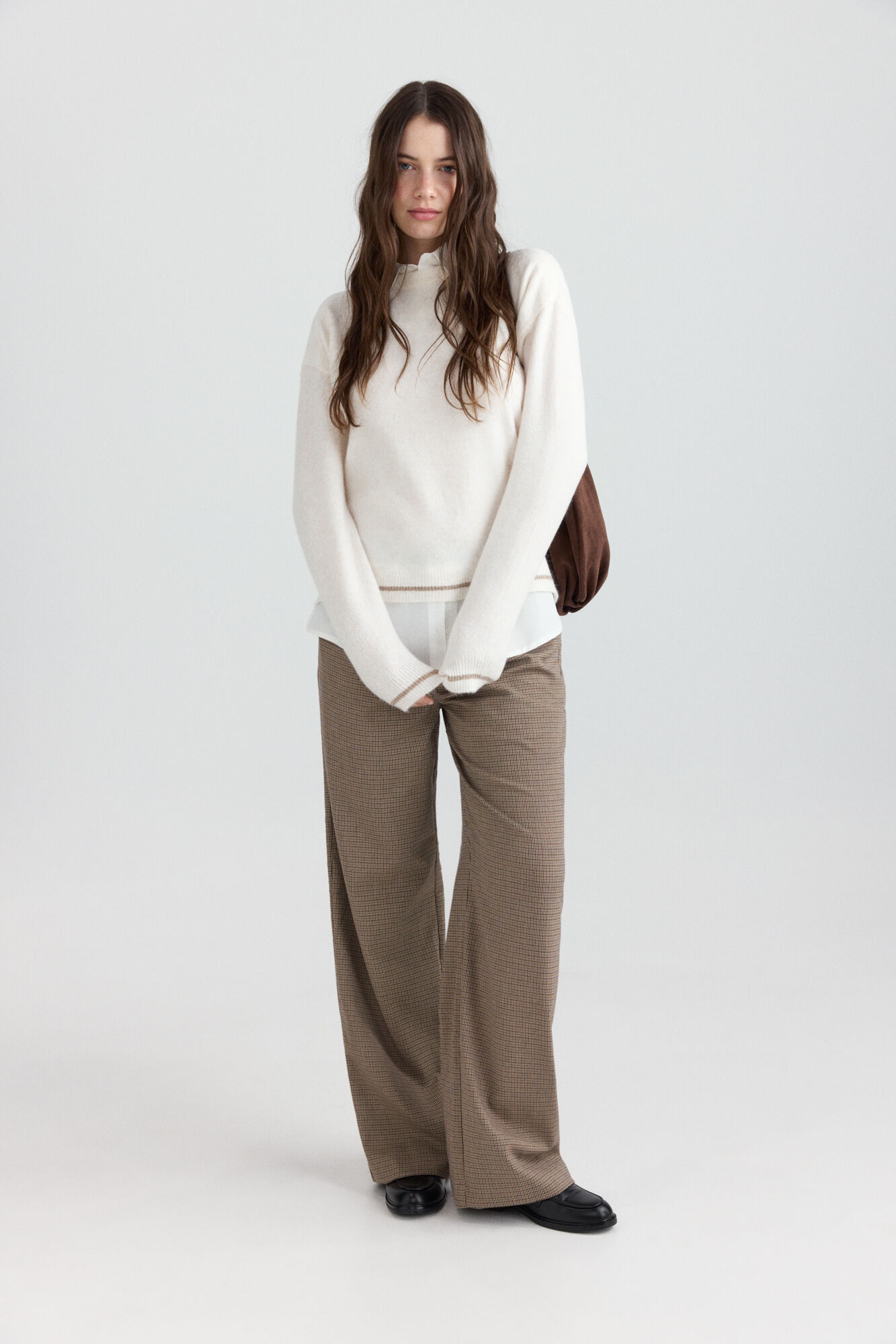 Springfield Su&eacute;ter bimateria camisero beige