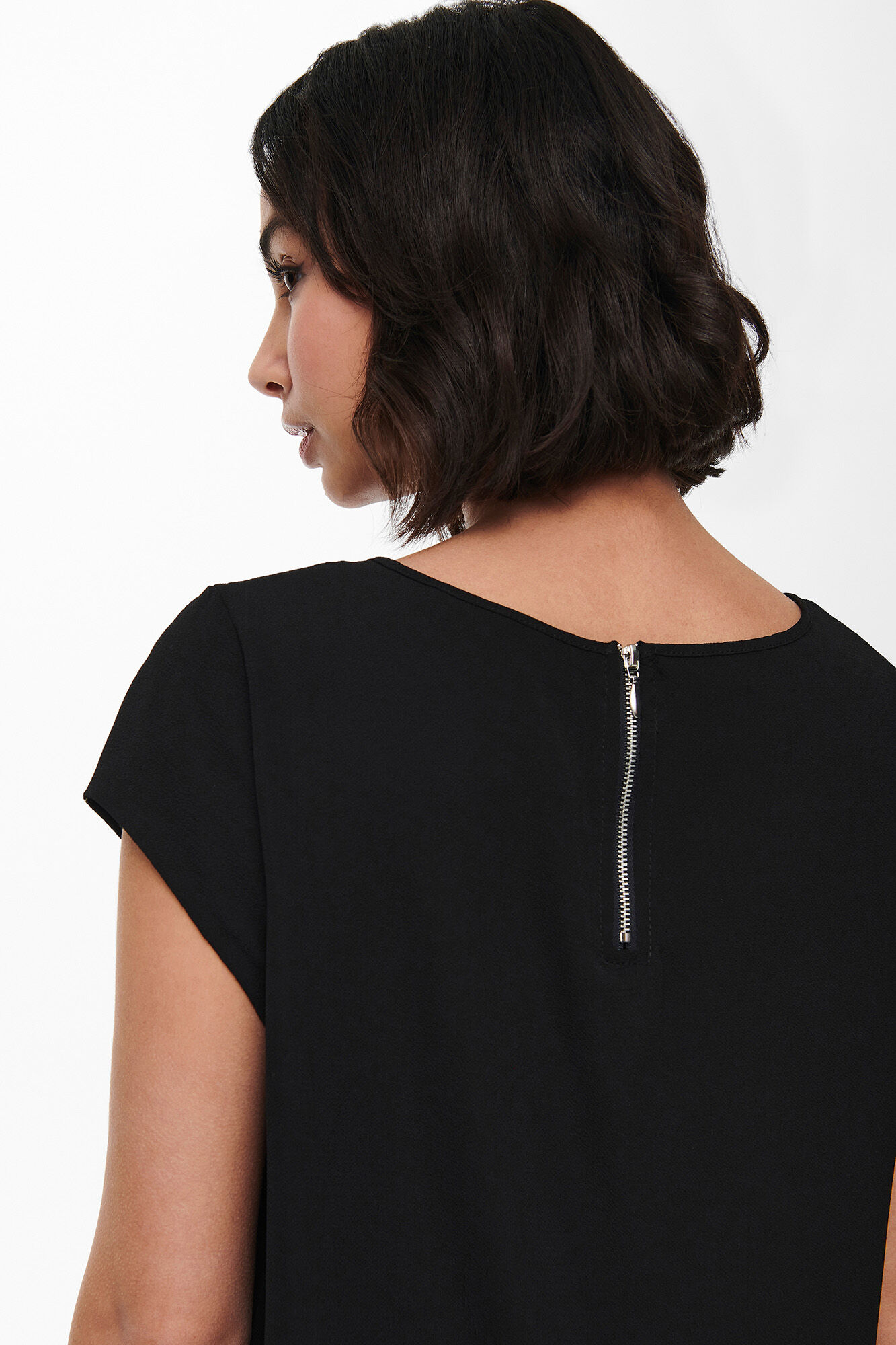 Only Playera manga corta negro