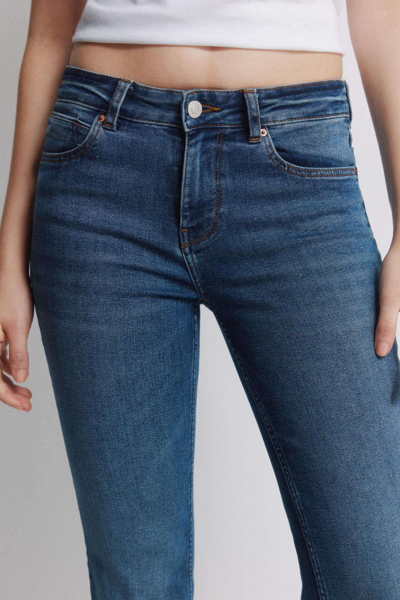 Springfield Jeans Low Flare de tiro medio azul