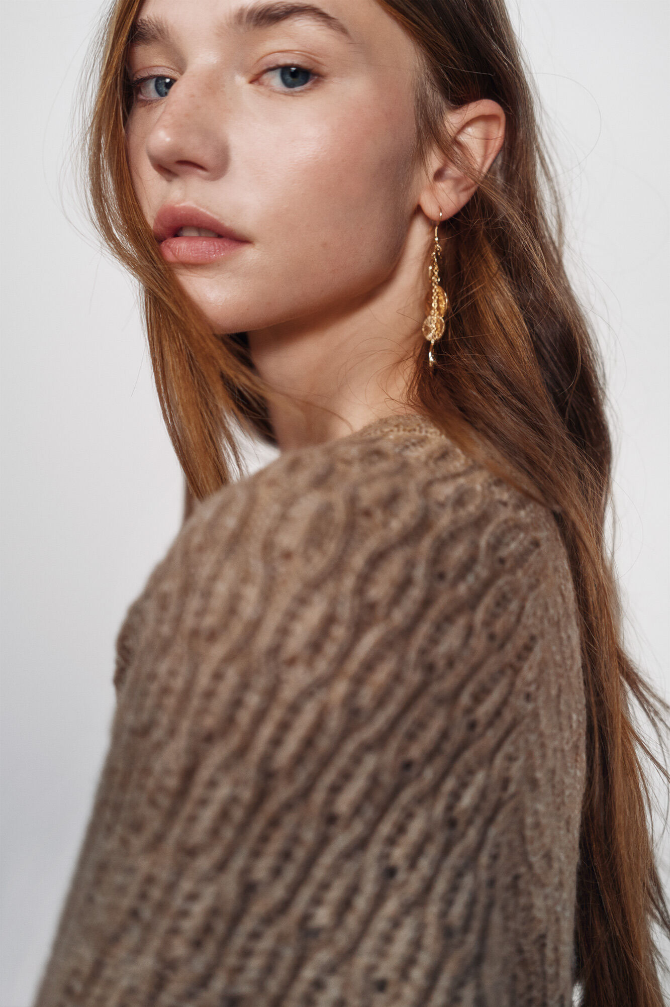 High Spirits Su&eacute;ter Braid caf&eacute;