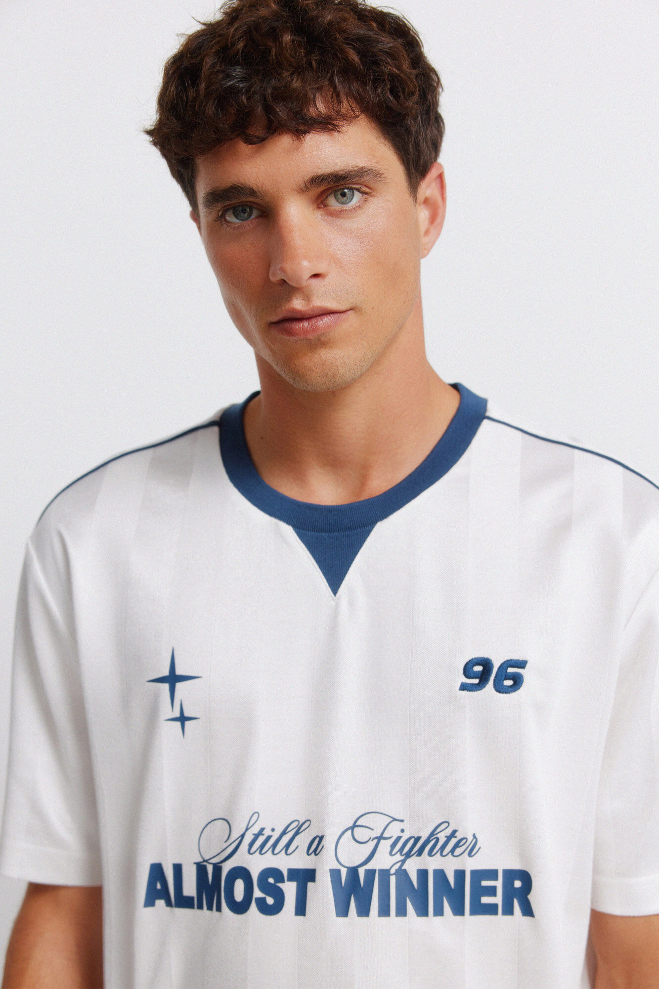 Springfield Playera de f&uacute;tbol almost marfil