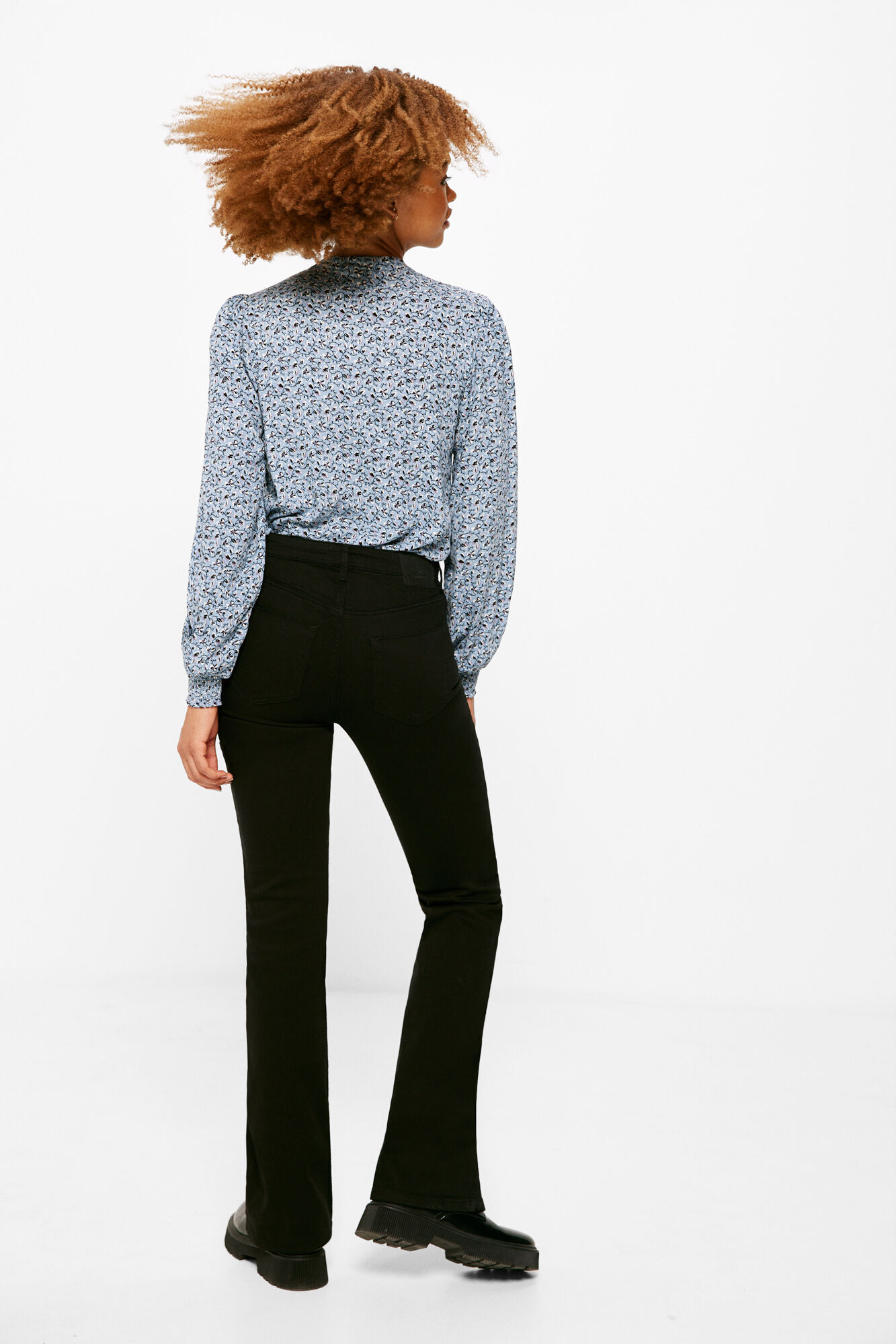 Springfield Jeans Boot Cut Lavado Sostenible negro