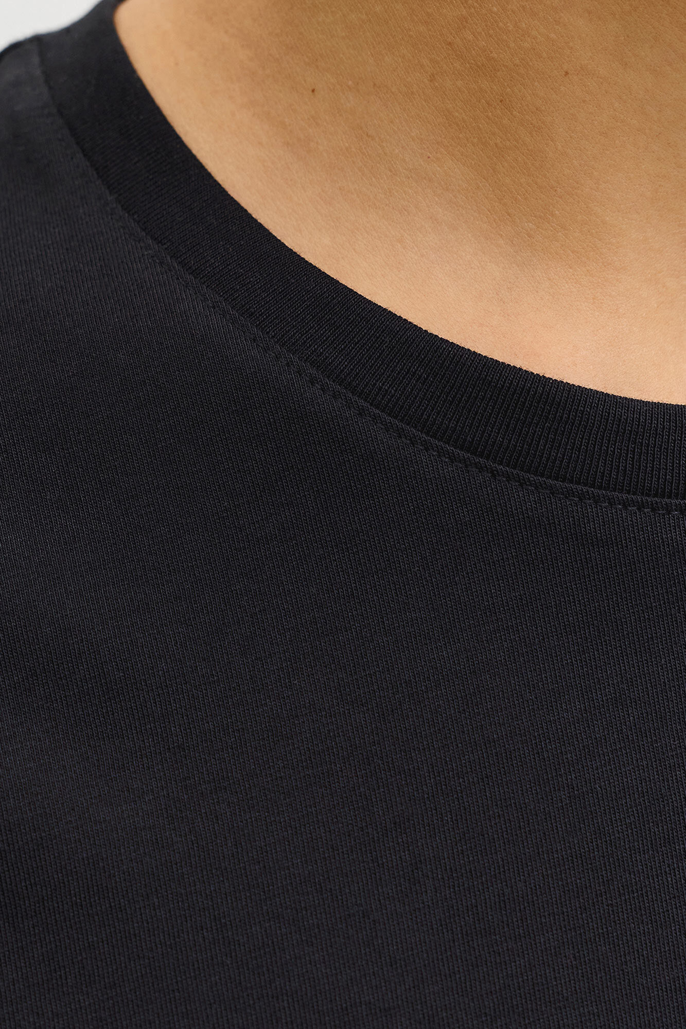 Jack & Jones Playera con logo grande negro