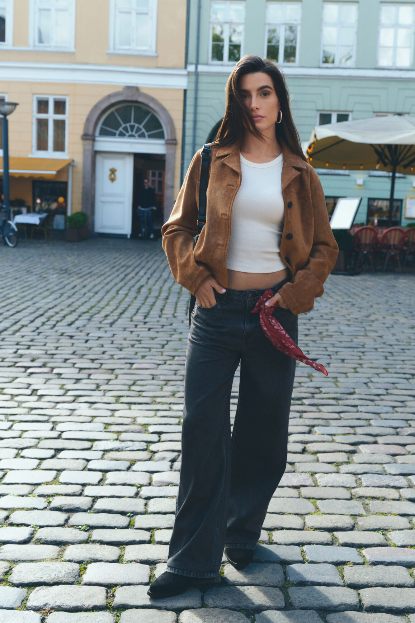 Springfield Jeans con tachuelas anchas 