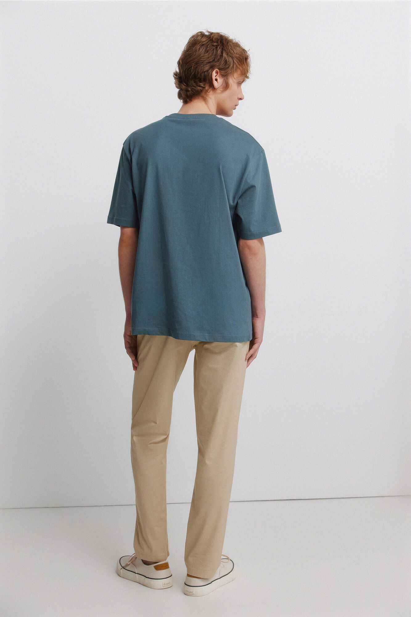 Springfield Pantal&oacute;n chino ligero c&oacute;modo slim fit beige