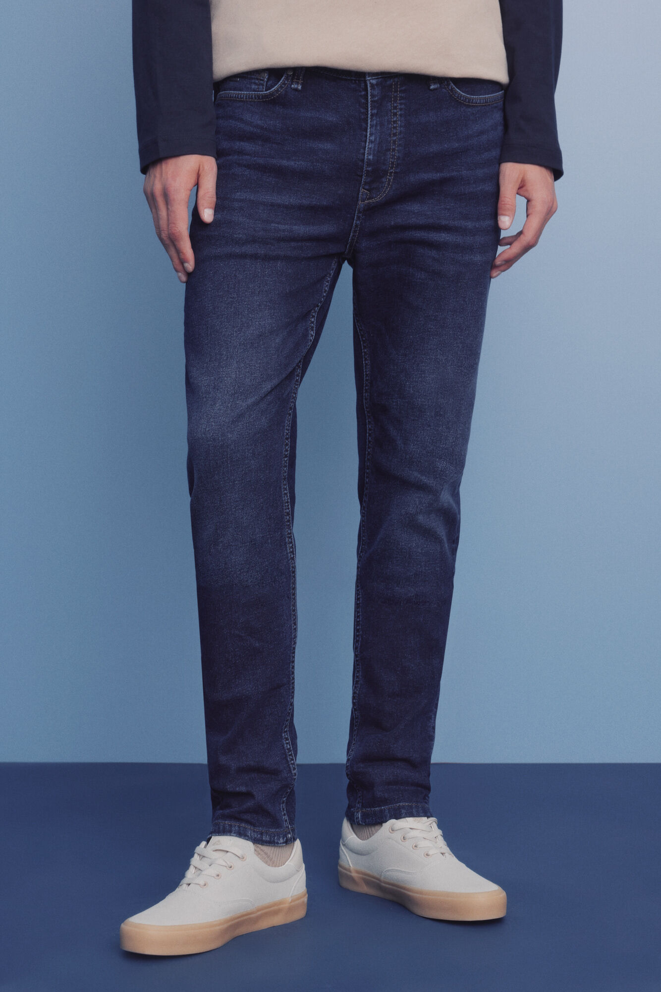 Springfield Jeans ajustados con lavado oscuro