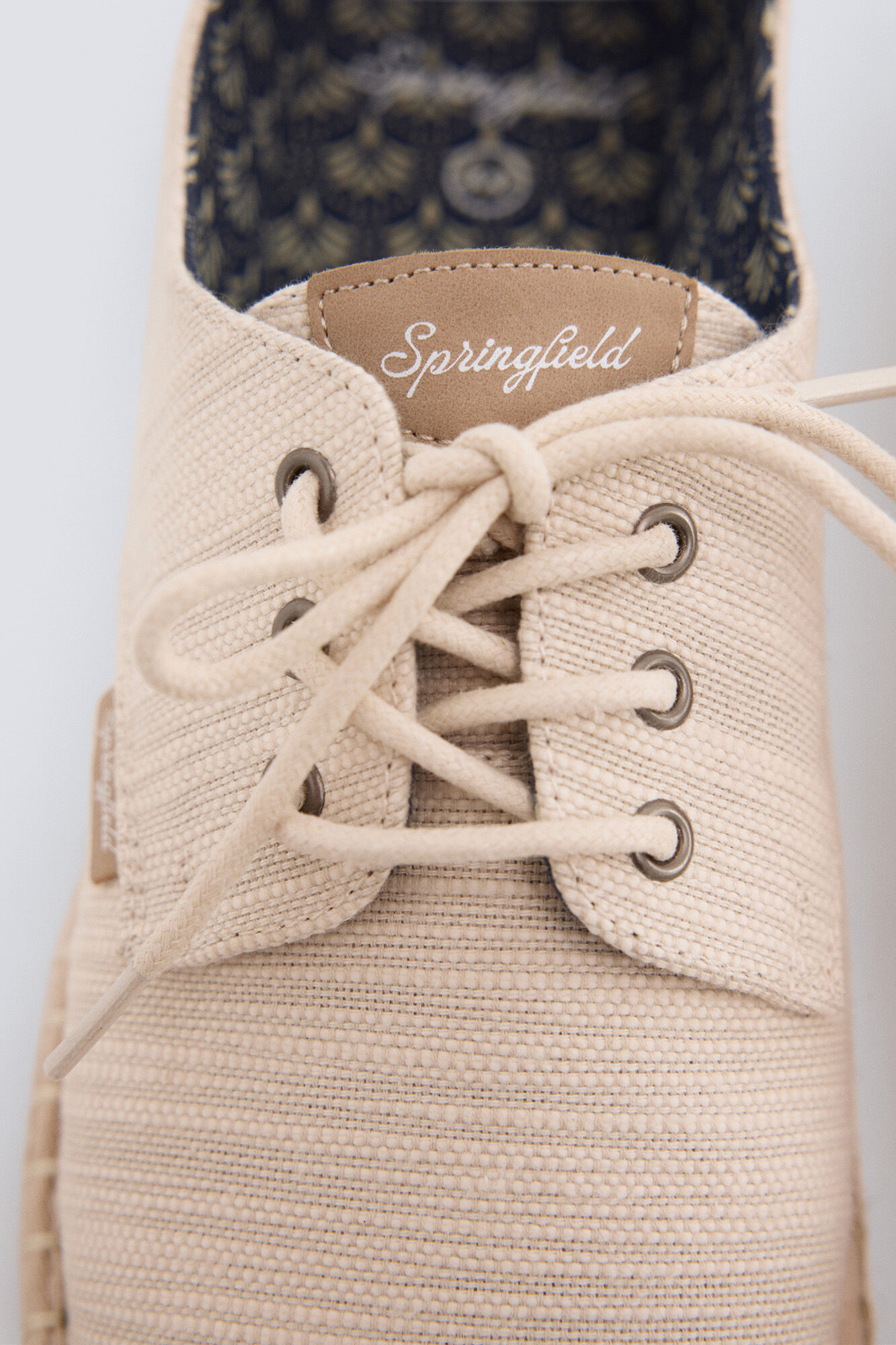 Springfield Alpargata r&uacute;stica con cordones beige