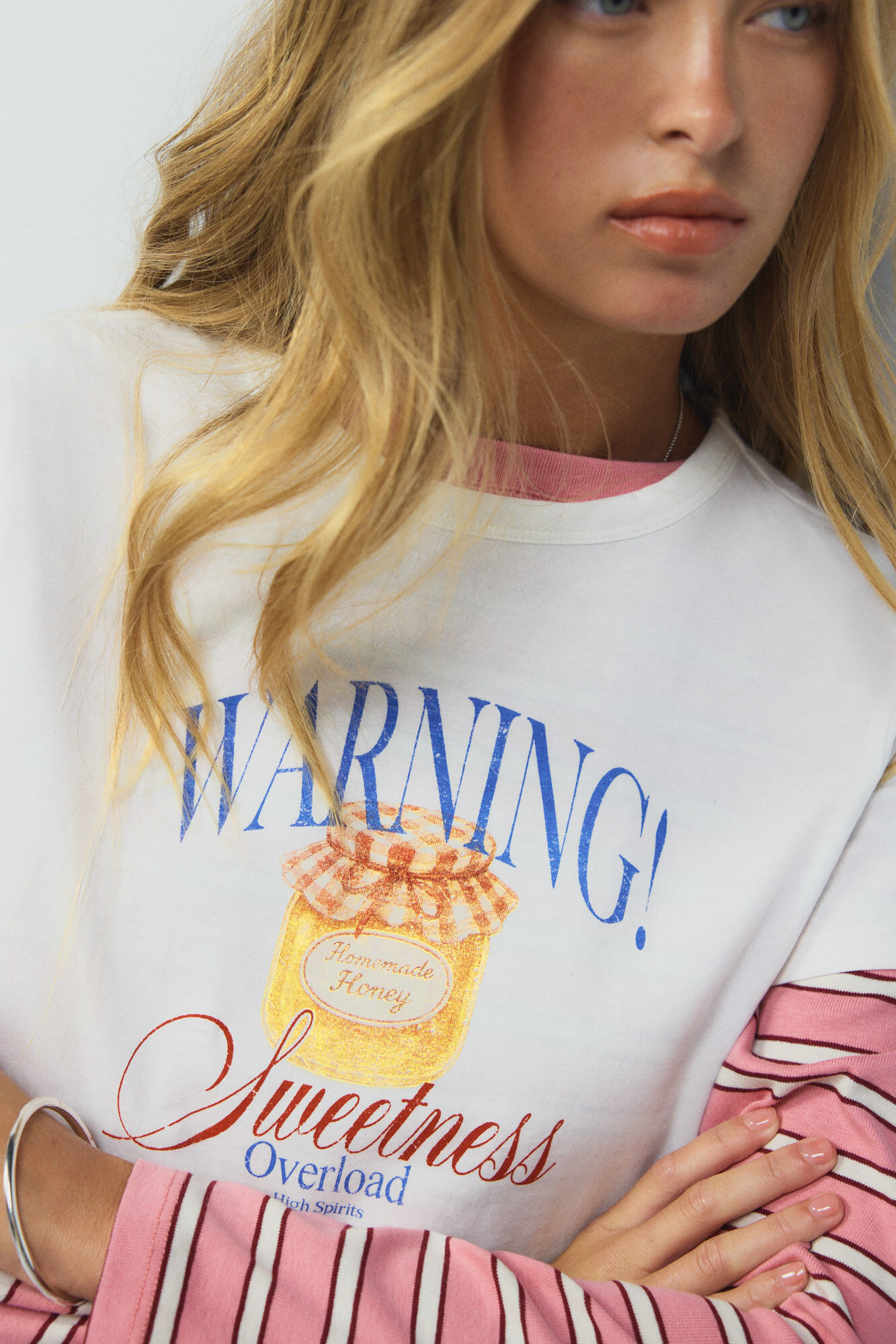 High Spirits Camiseta Warning marfil