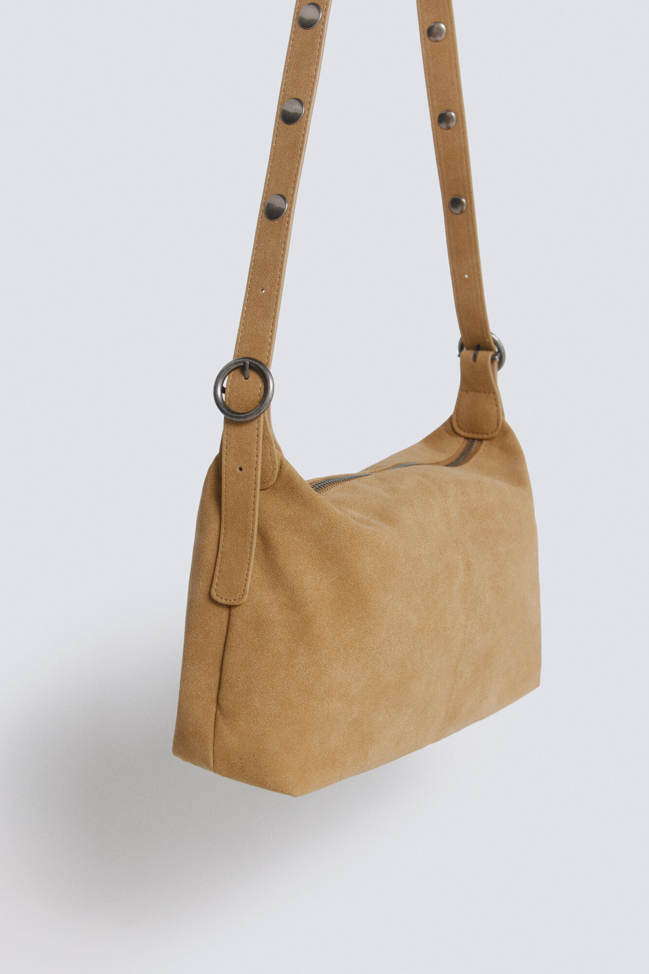 Springfield Bolsa bandolera con tachas beige