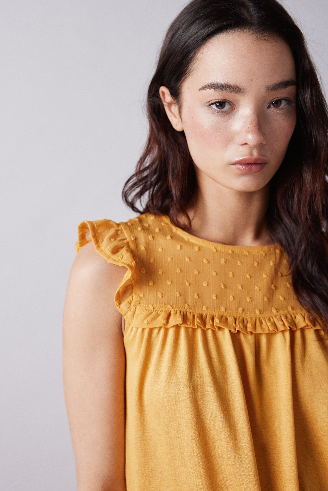 Springfield Playera combinada plumet&iacute; amarillo