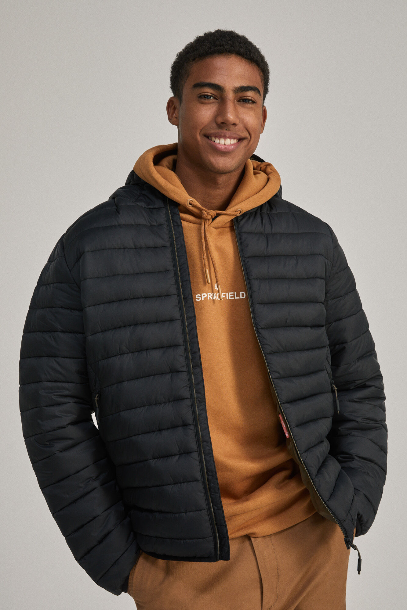Springfield Chamarra acolchada capucha negro