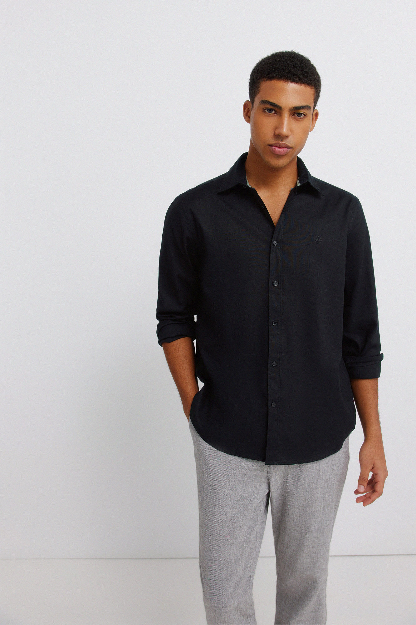 Springfield Pantal&oacute;n slim fit comfort de lino con estructura gris