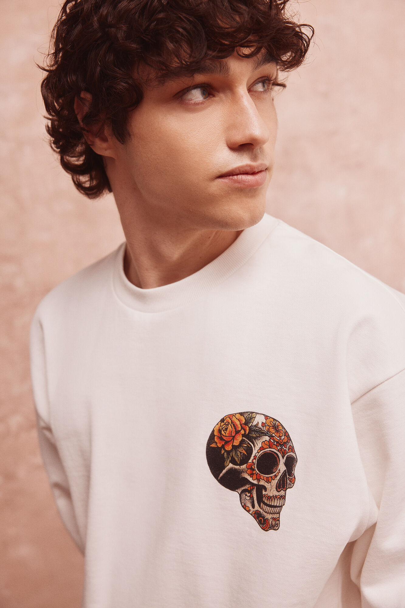 Springfield Sudadera calavera tattoo marfil