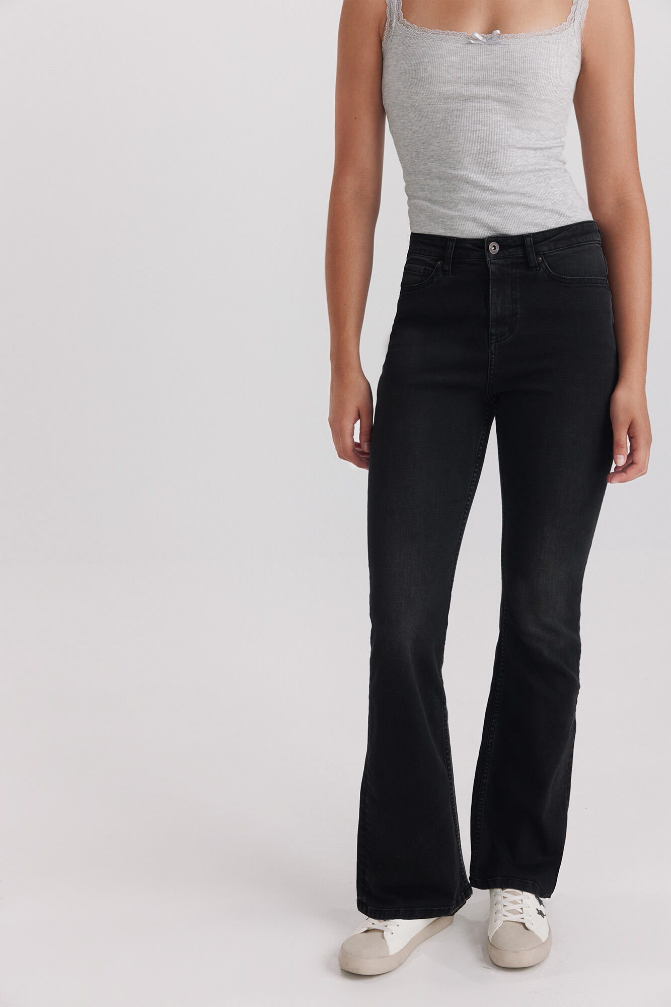 Springfield Jeans bootcut de tiro alto negro