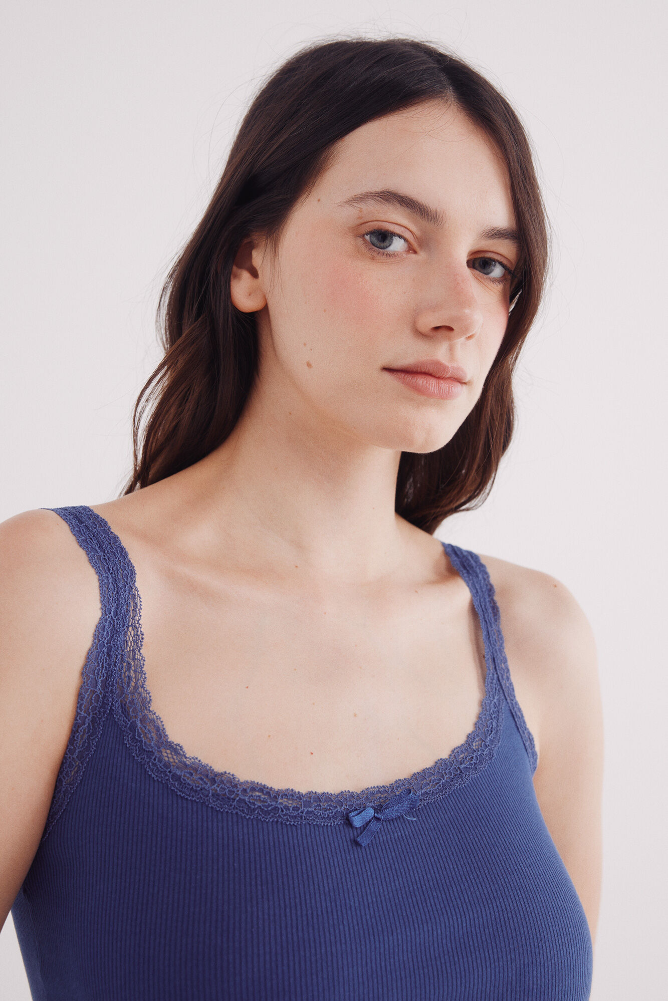 Springfield Playera tirantes puntilla escote estampado