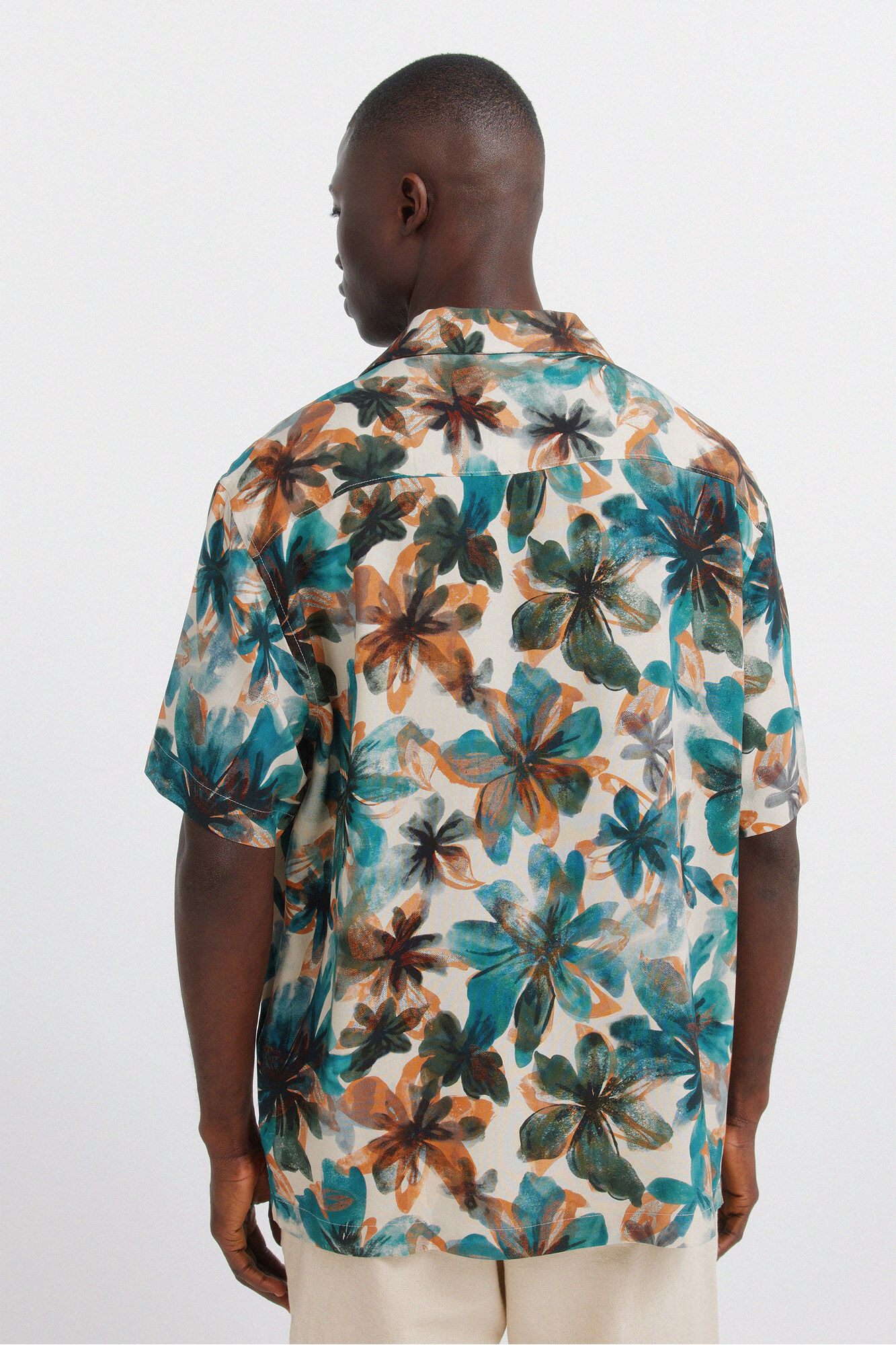 Springfield Camisa de manga corta de viscosa con estampado floral beige