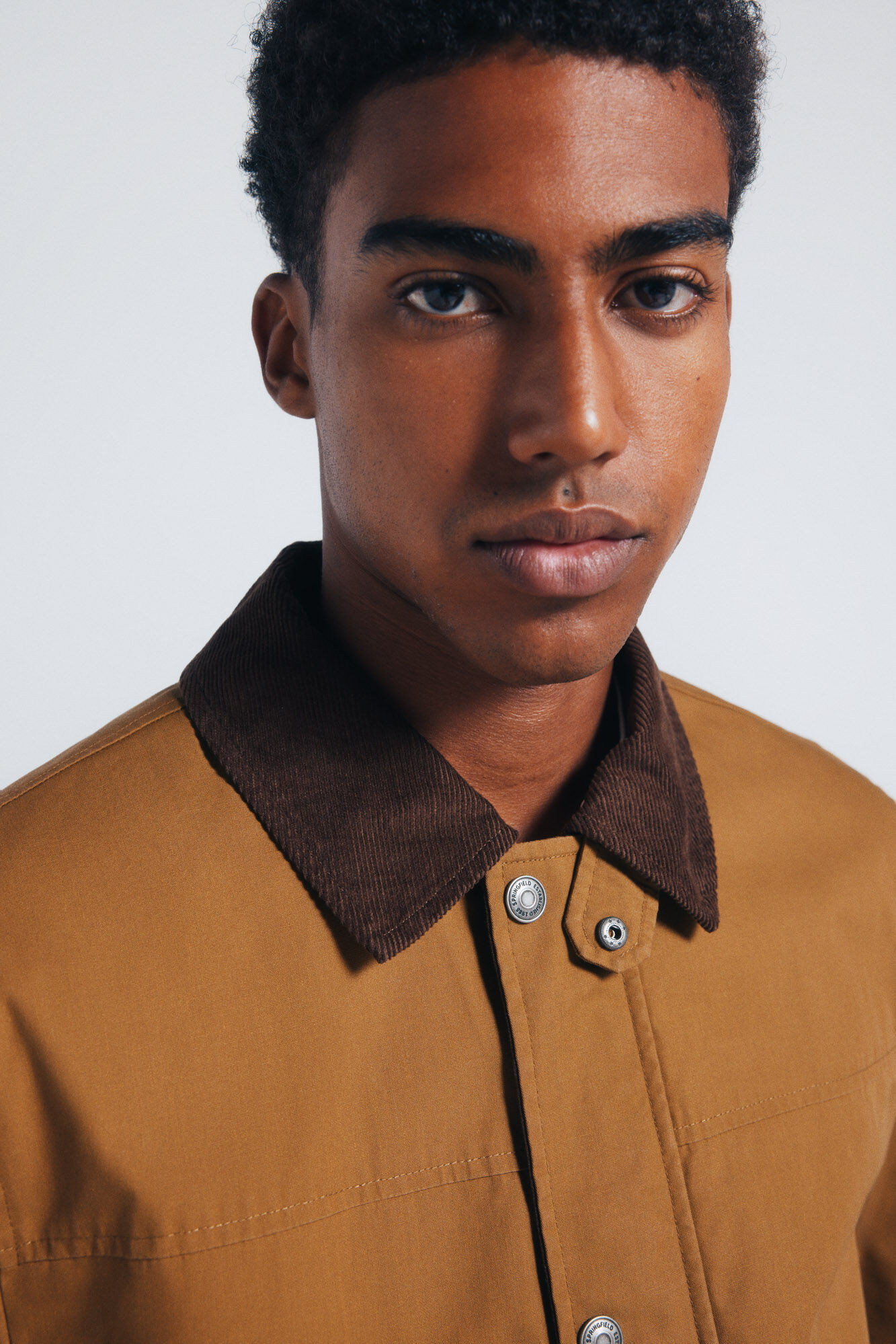 Springfield Parka corta cuello pana amarillo