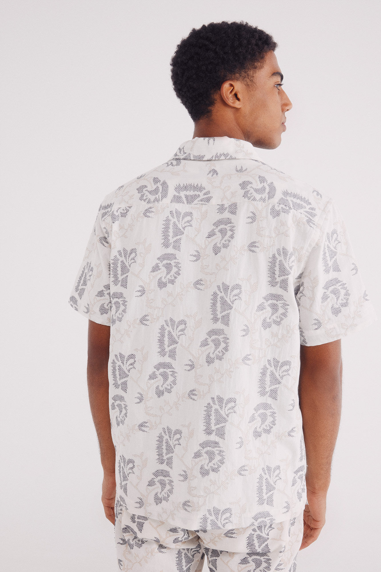 Springfield Camisa manga corta bordada flores blanco