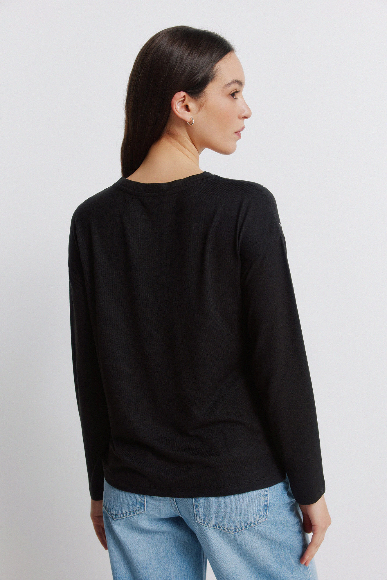 Springfield Playera con tachuelas en la parte delantera negro