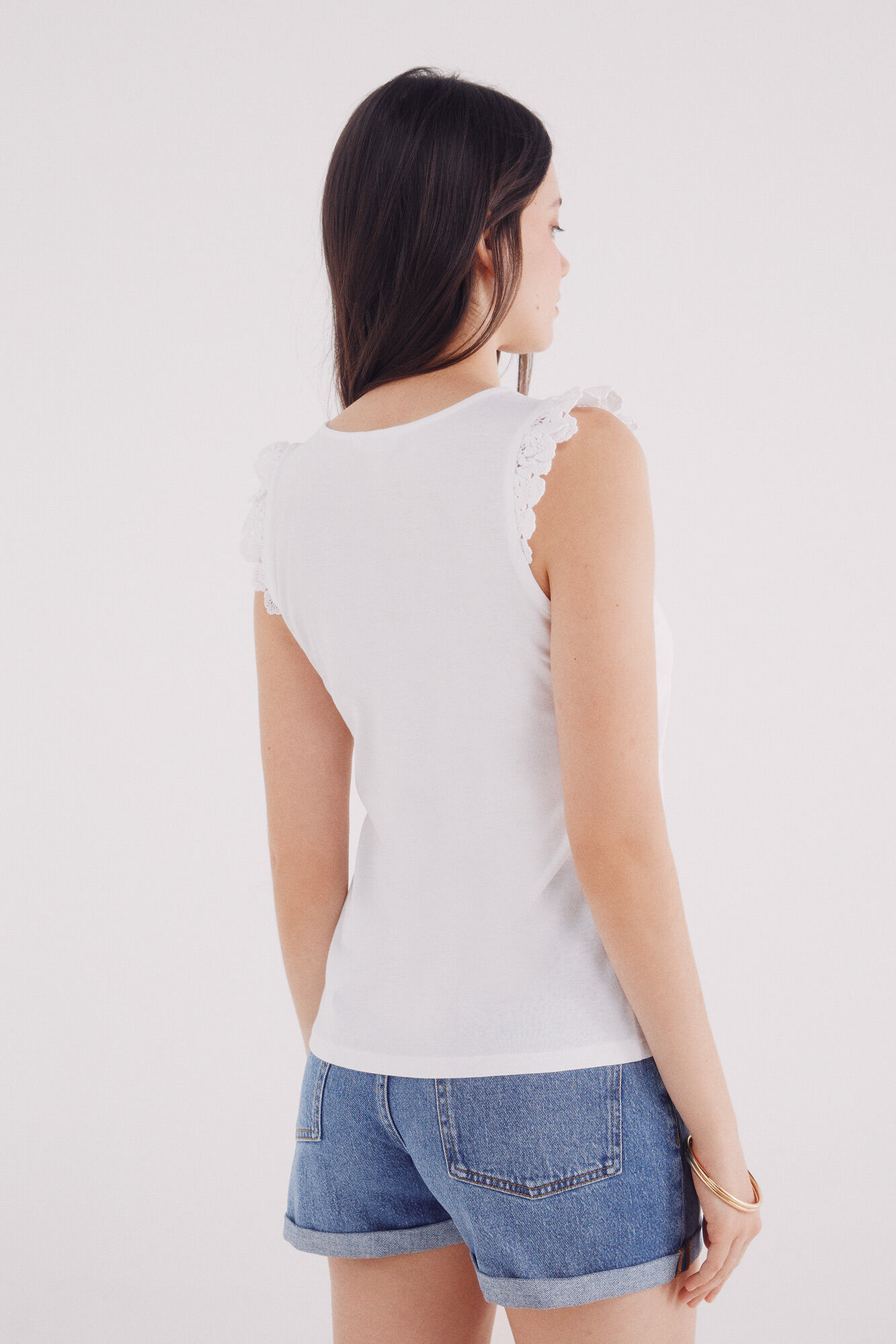 Springfield Playera volantes crochet estampado