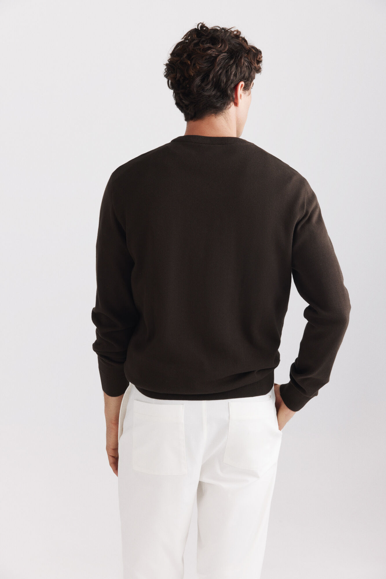 Springfield Su&eacute;ter b&aacute;sico cuello redondo caf&eacute;