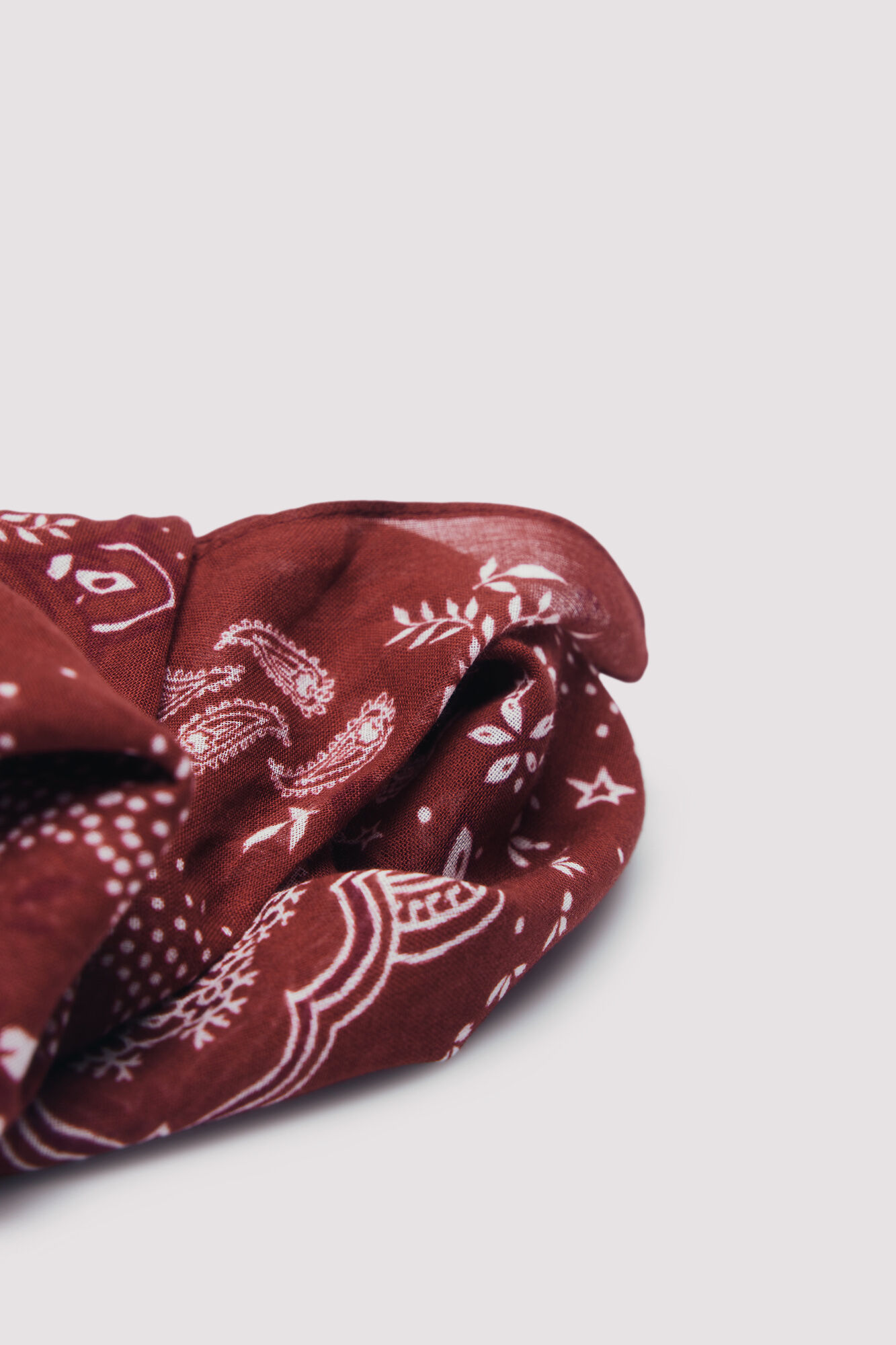 Springfield Pa&ntilde;uelo bandana paisley p&uacute;rpura