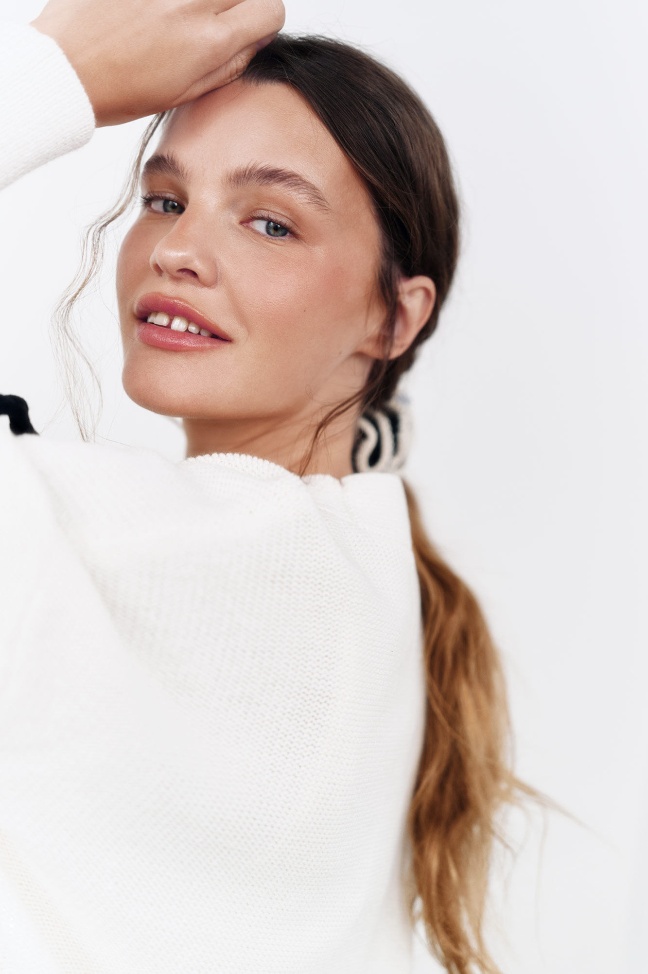 High Spirits C&aacute;rdigan "Iced petals"  marfil