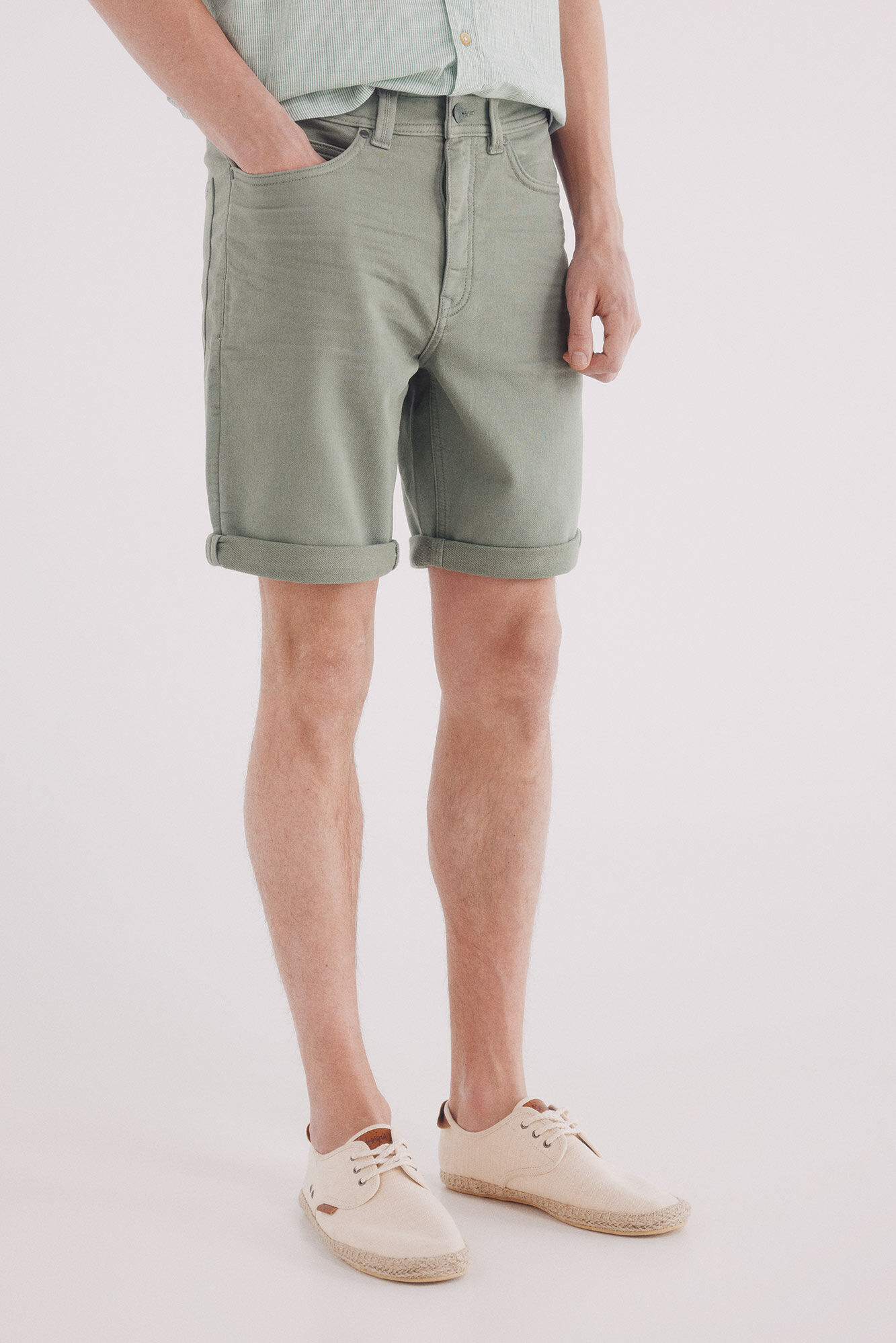 Springfield Bernuda en knit color lavada verde