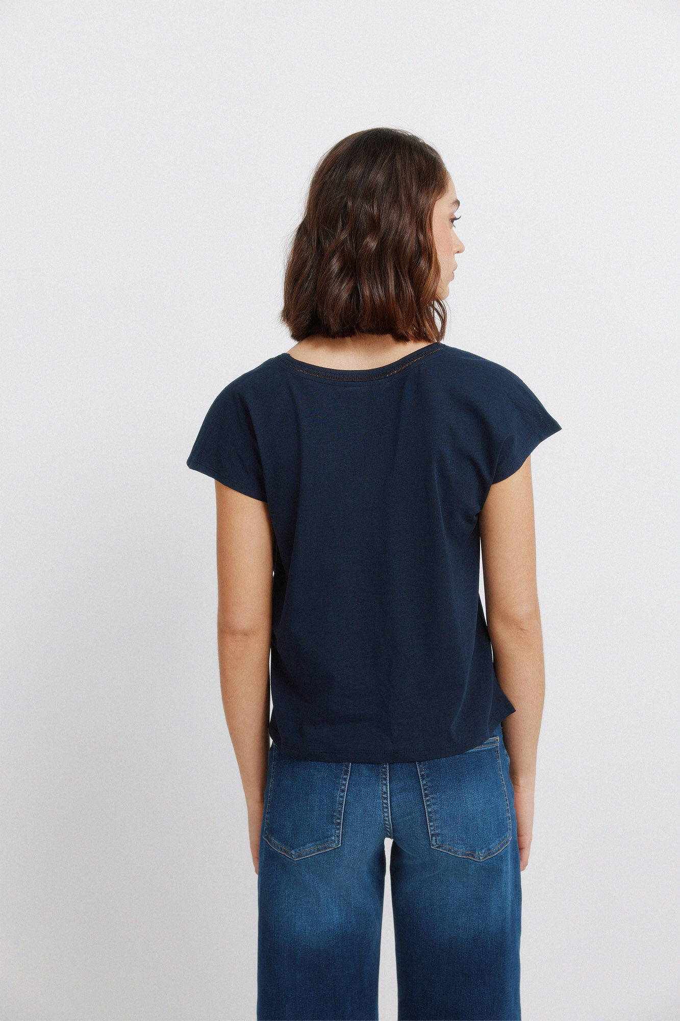 Springfield Playera escote en pico de encaje azul