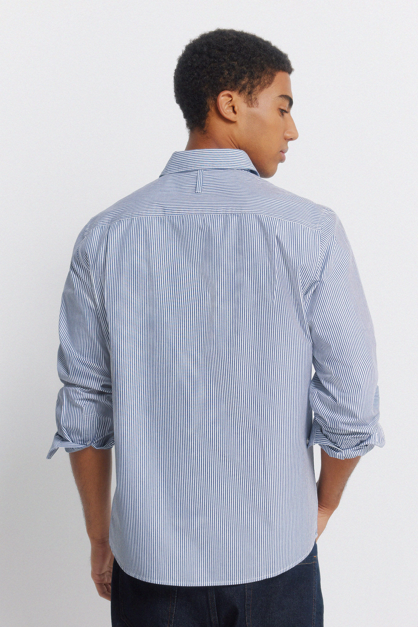 Springfield Camisa a rayas con bordado en el bolsillo azulado