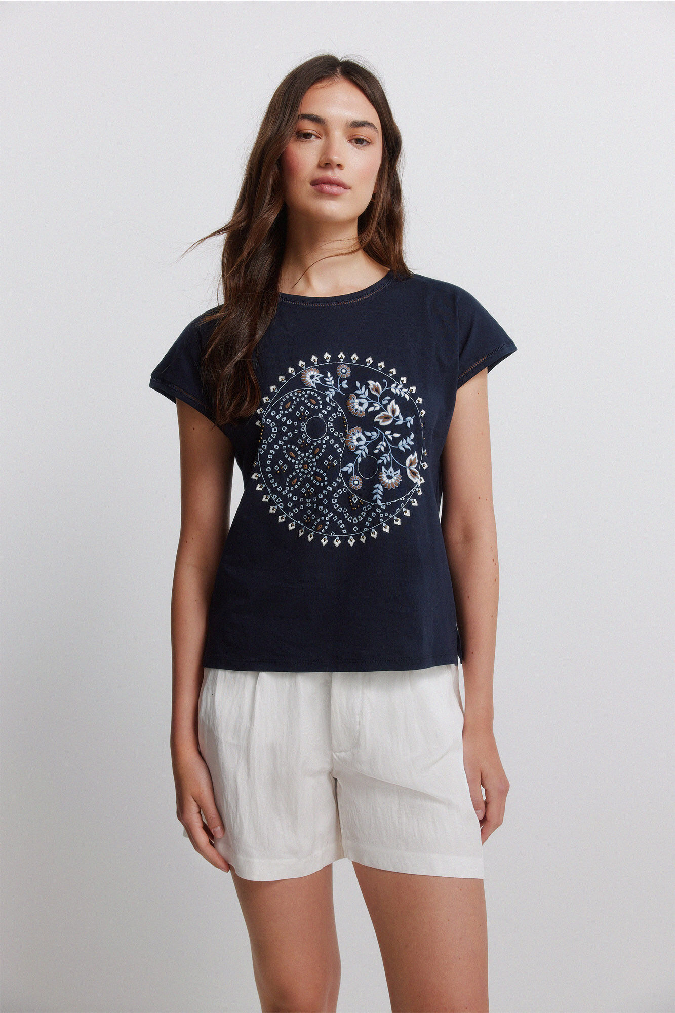 Springfield Bermudas con pinzas marfil