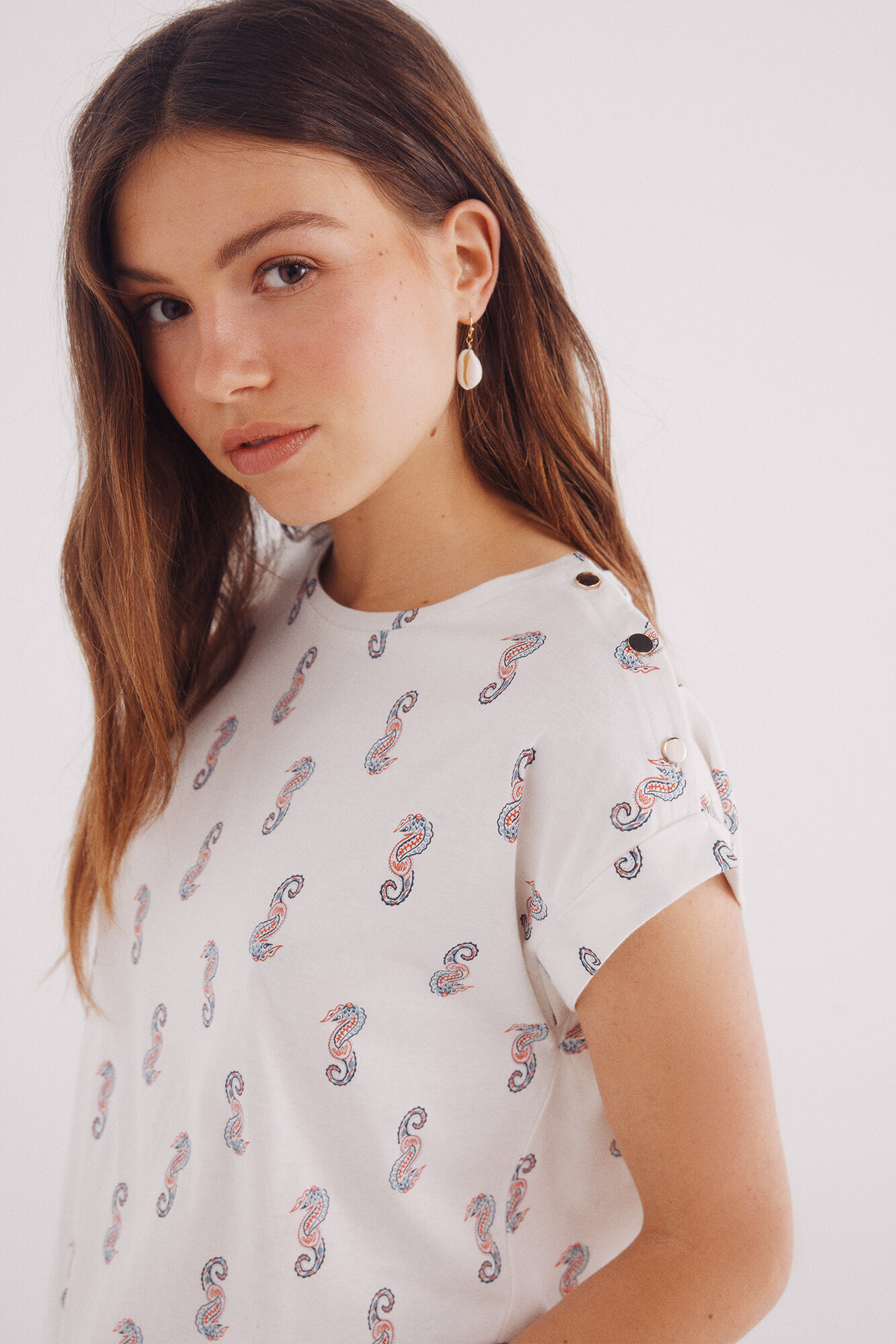 Springfield Playera estampada botones hombro blanco