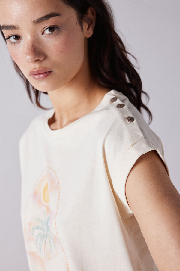 Springfield Playera gráfica botones hombro beige