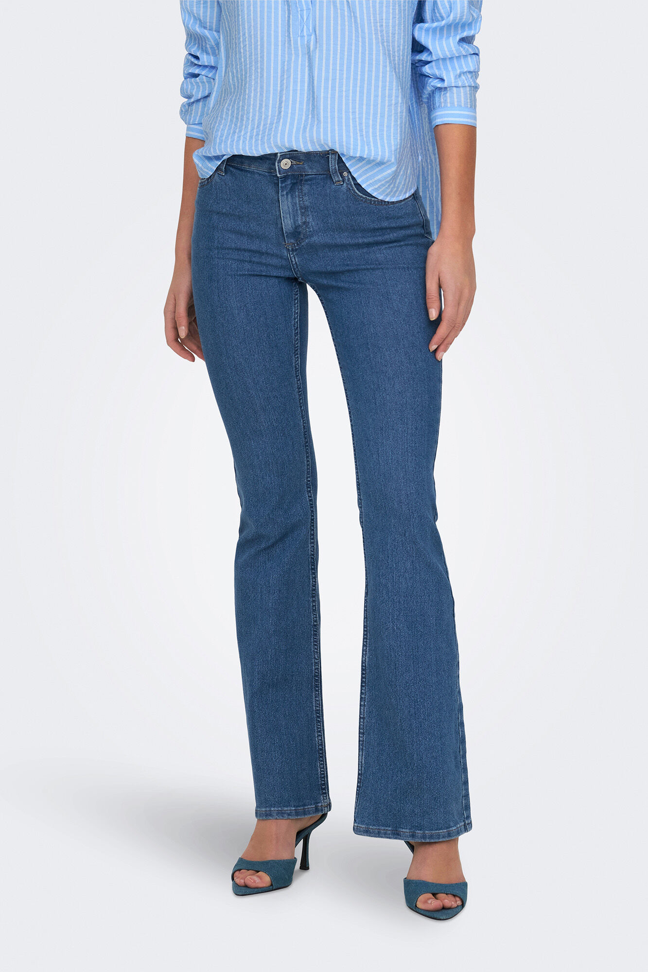 Only Jeans flare tiro medio azul tinta