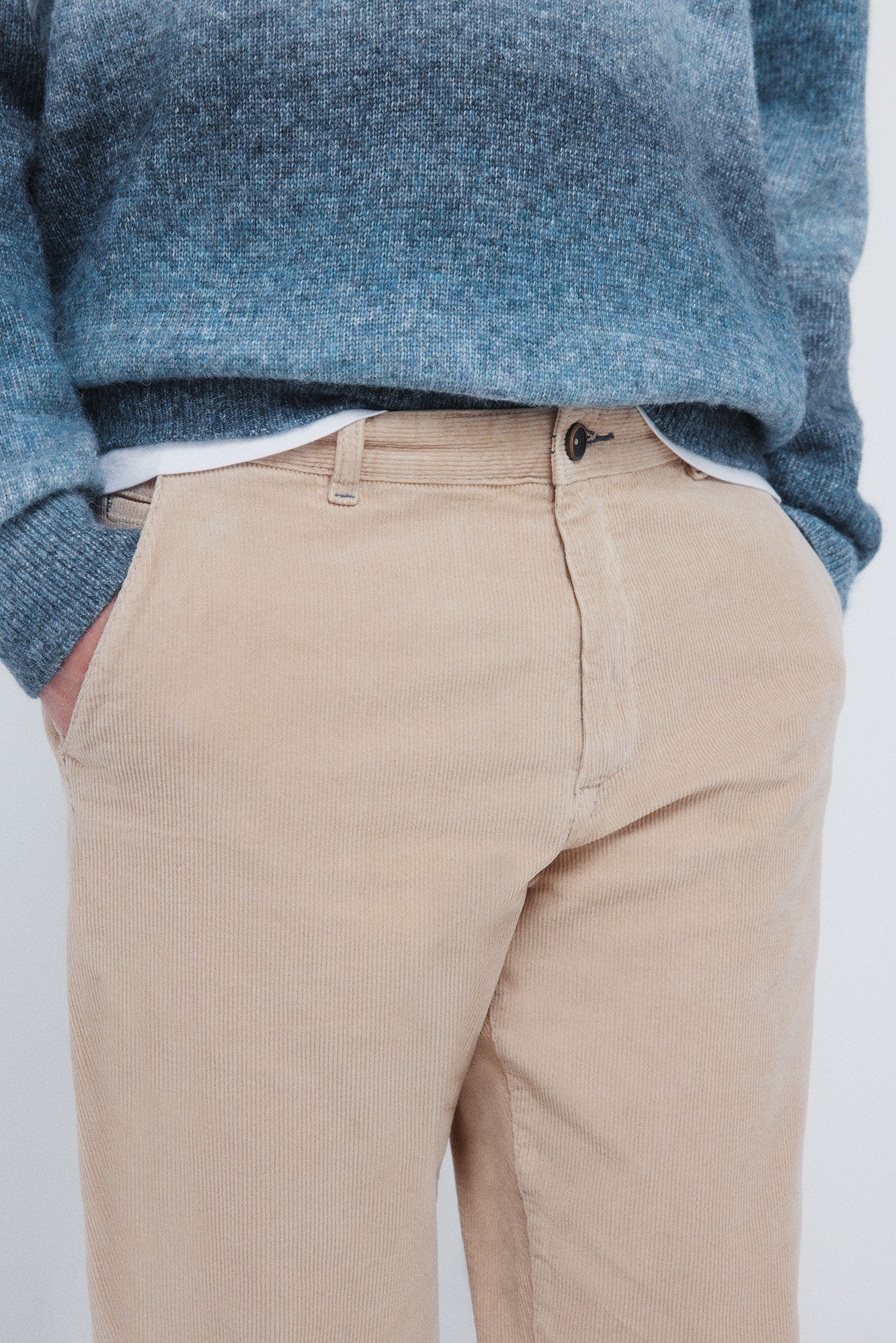 Springfield Pana chinos de pana lavada, c&oacute;modos y de corte entallado beige