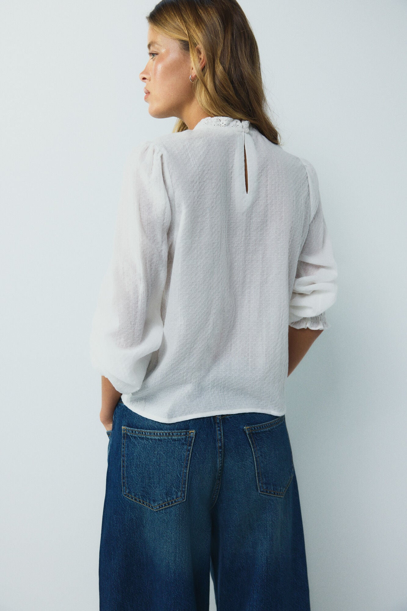 High Spirits Blusa Sunday blanco