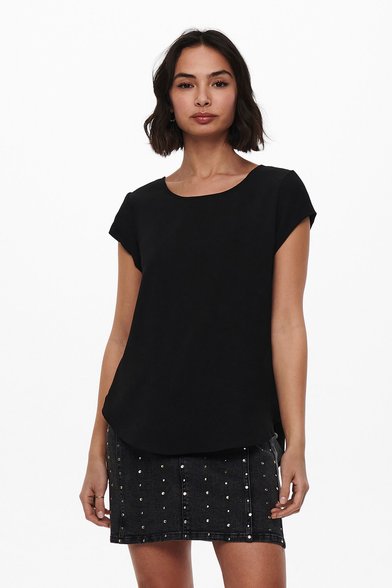 Only Playera manga corta negro