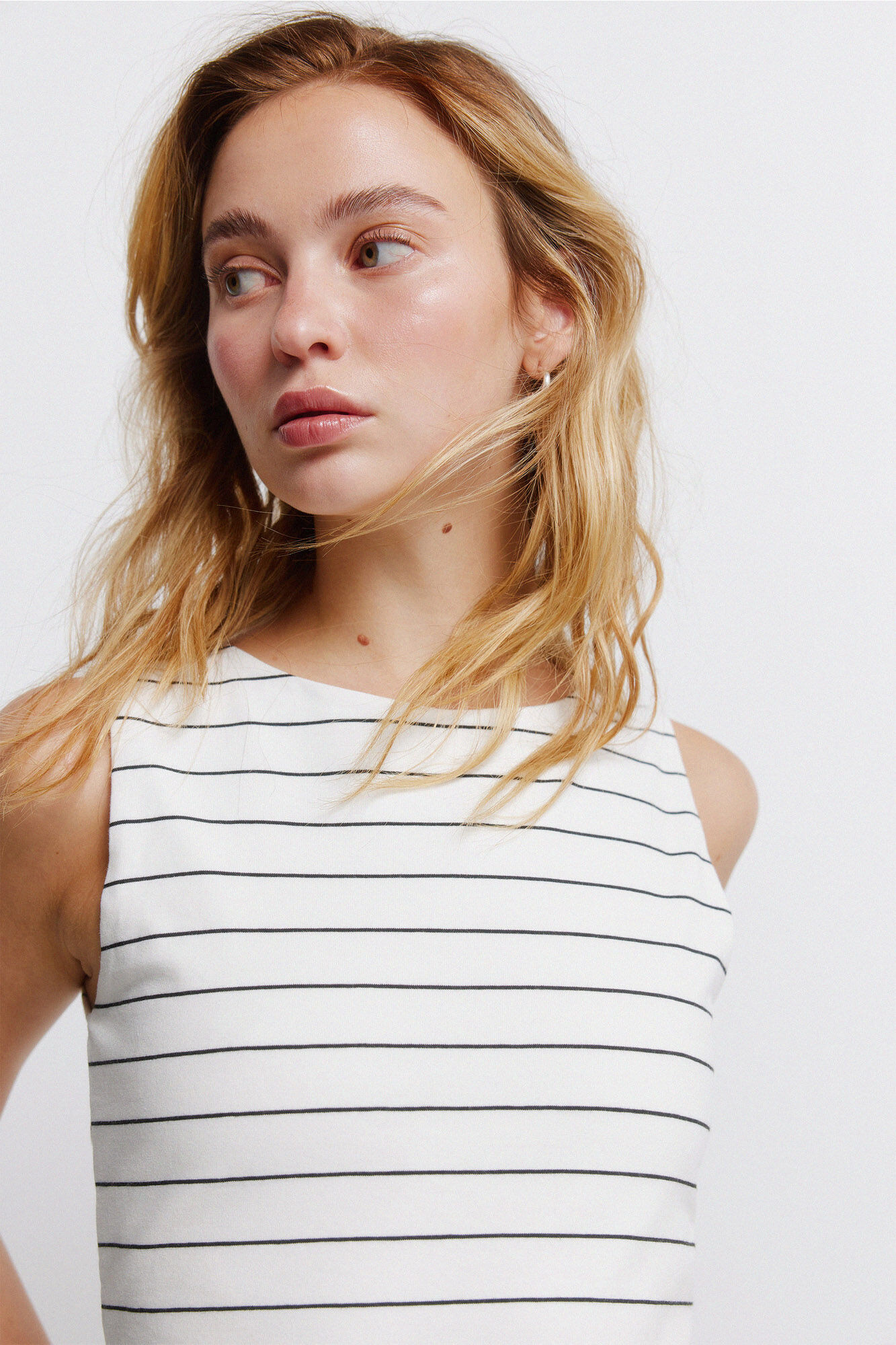 Springfield Top sin mangas cuello redondo de algod&oacute;n