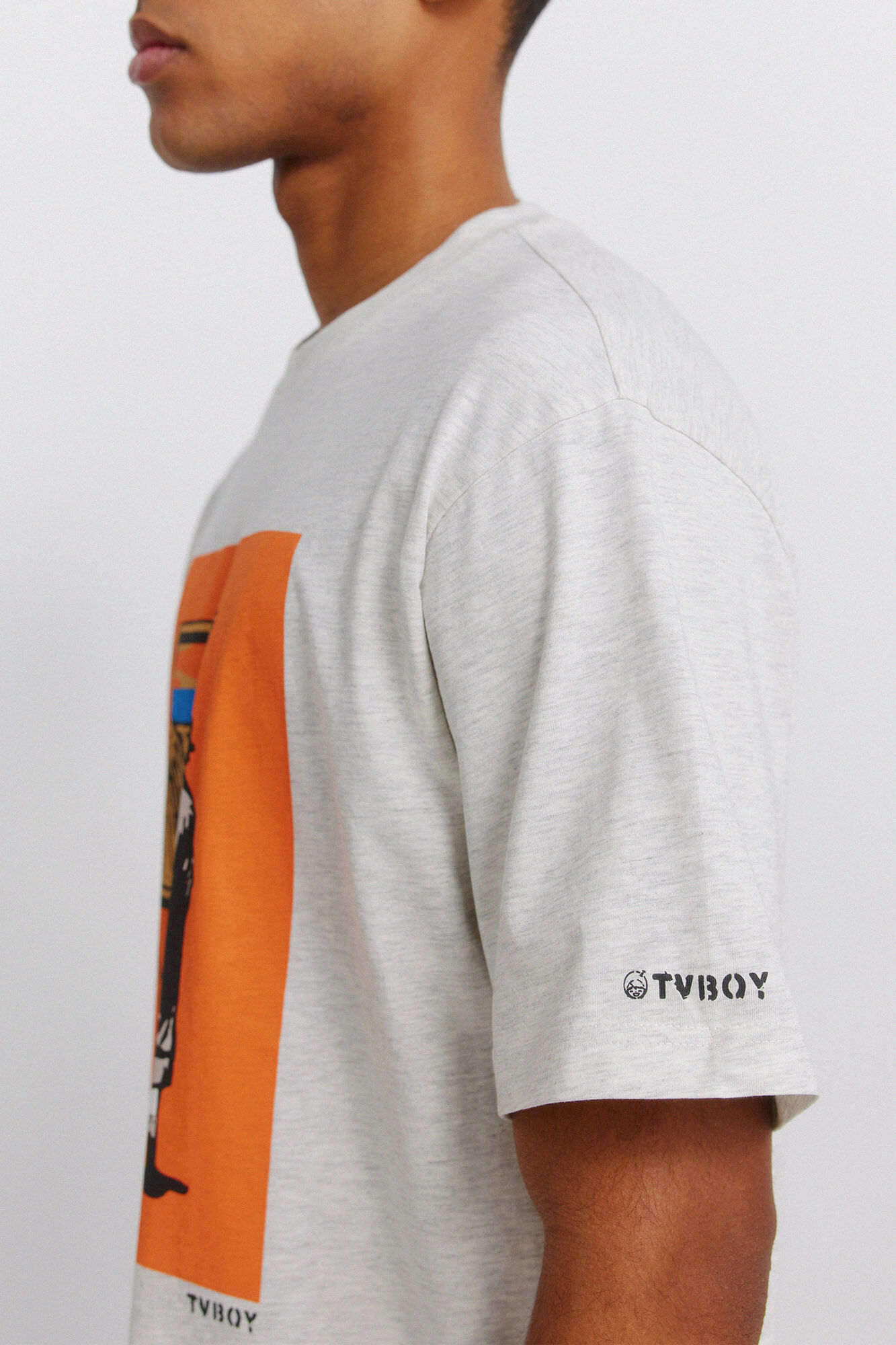 Springfield Playera TvBoy Grito gris