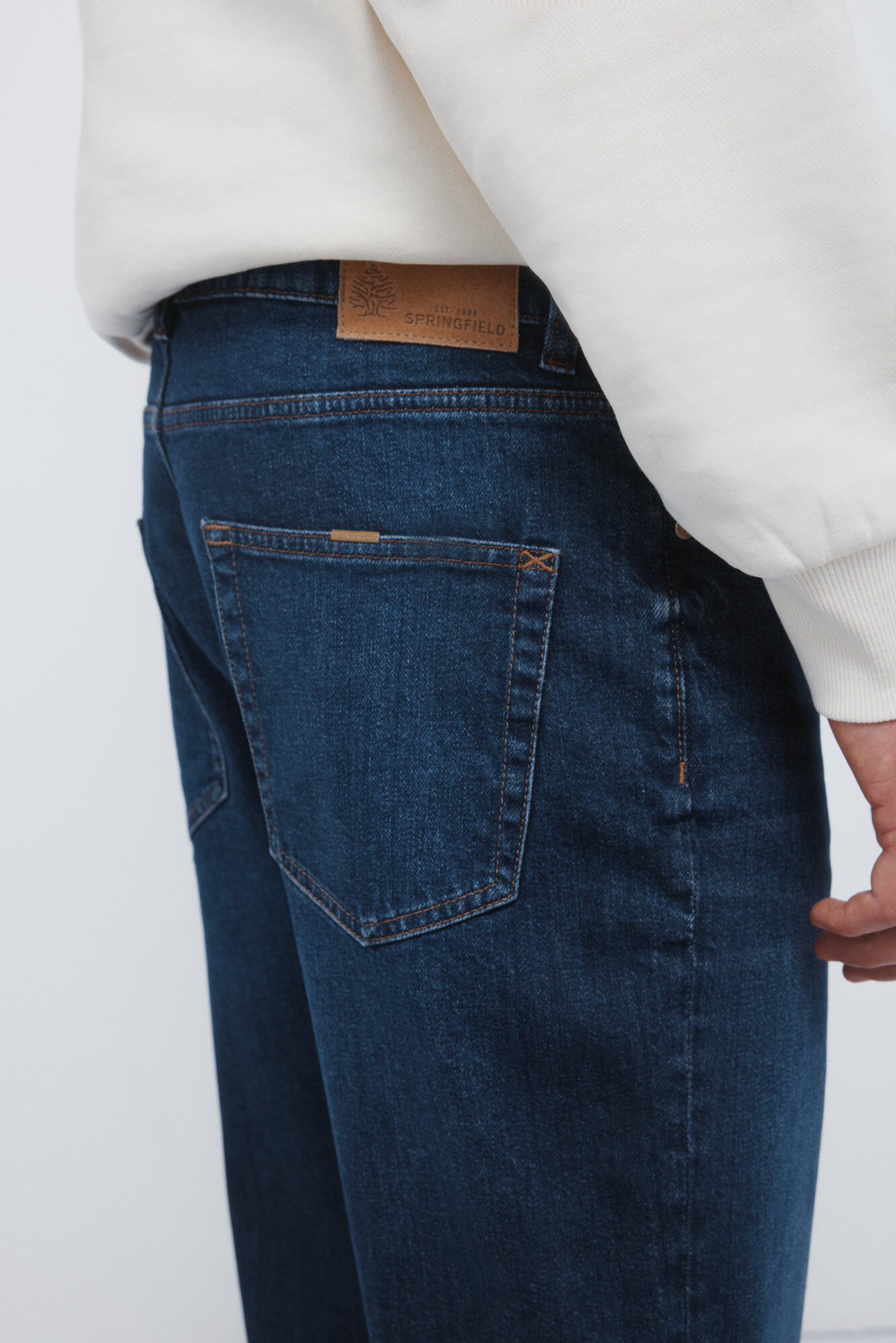 Springfield Jeans de corte regular con lavado oscuro azul